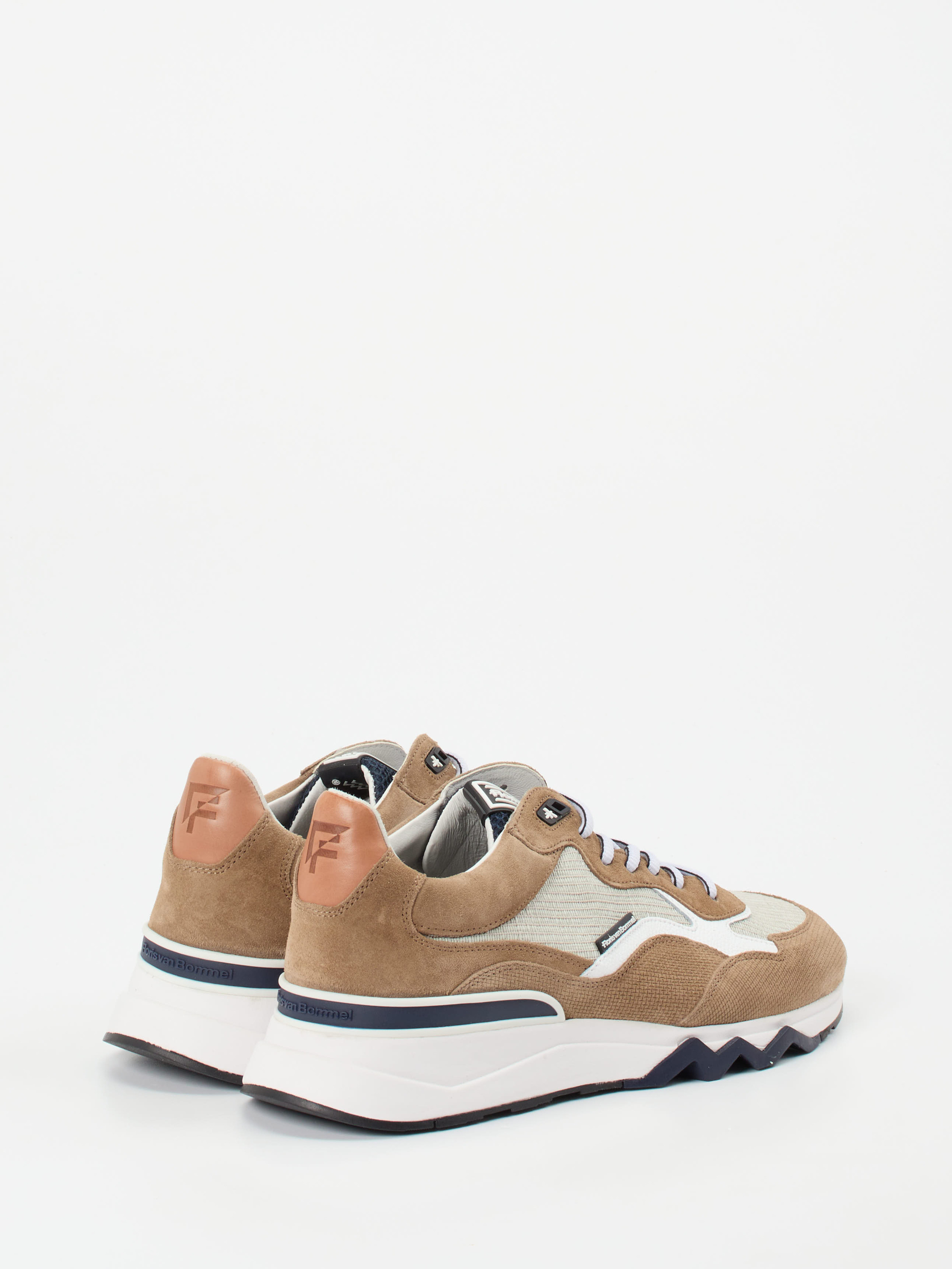 BuyMen Floris van Bommel Men De ZagerMen in brown | Zumnorde