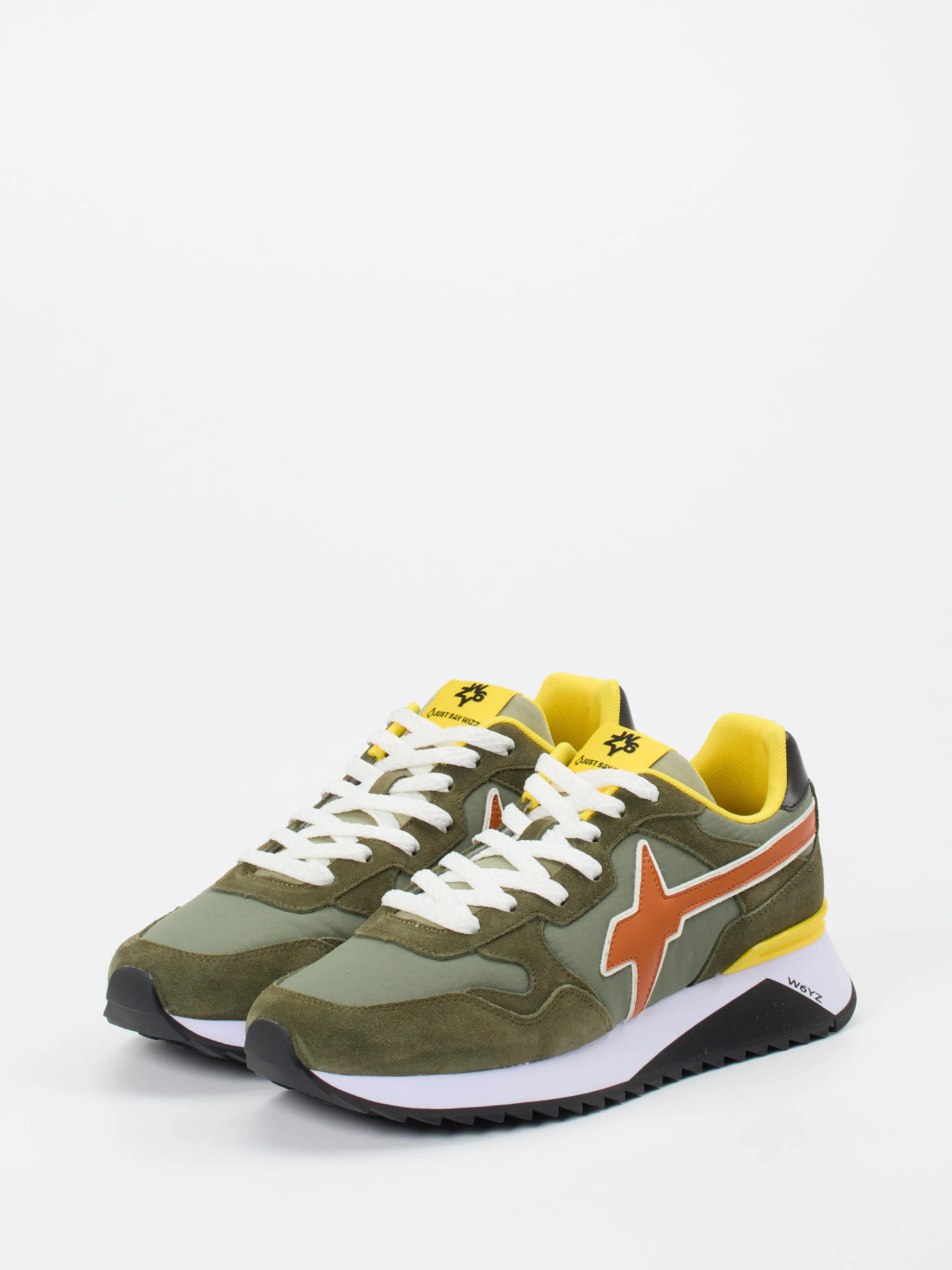 Sneaker