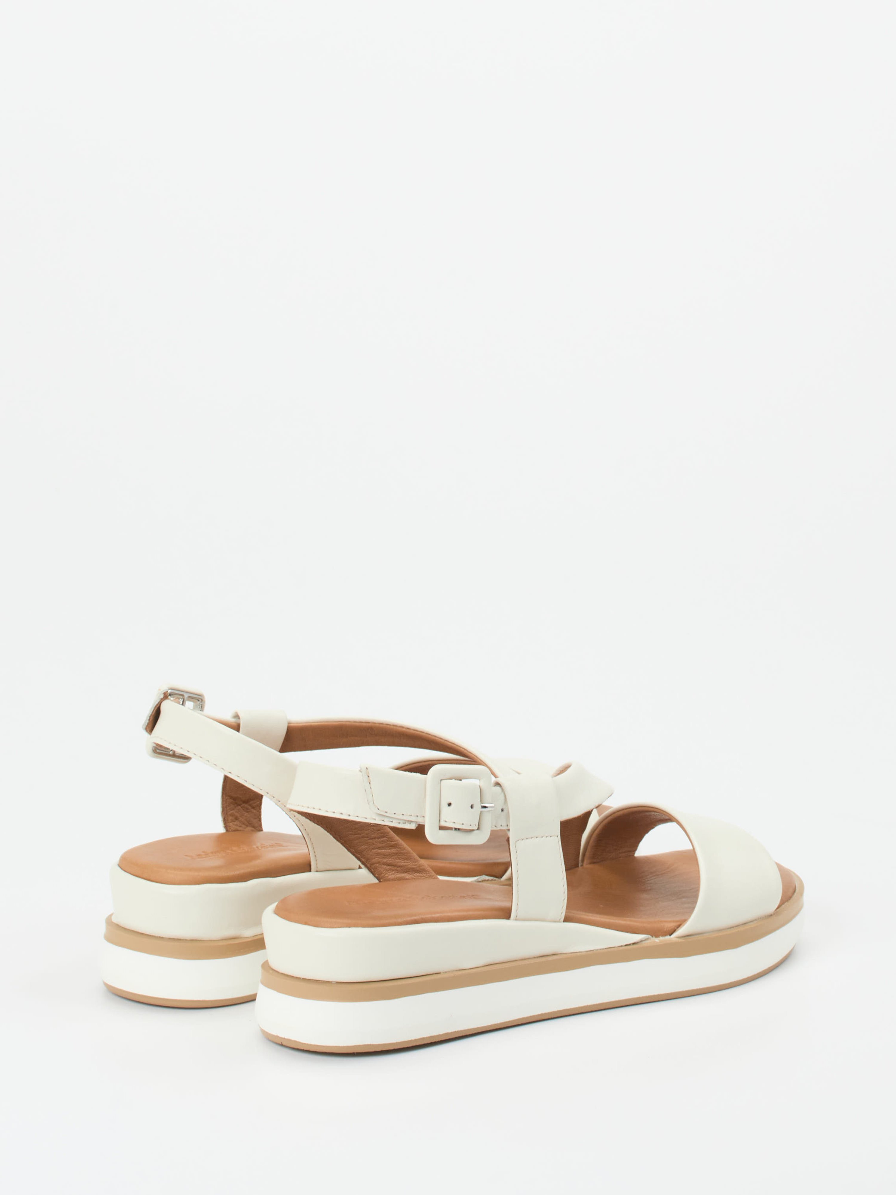 Plateau-Sandalette beige 1245379000103