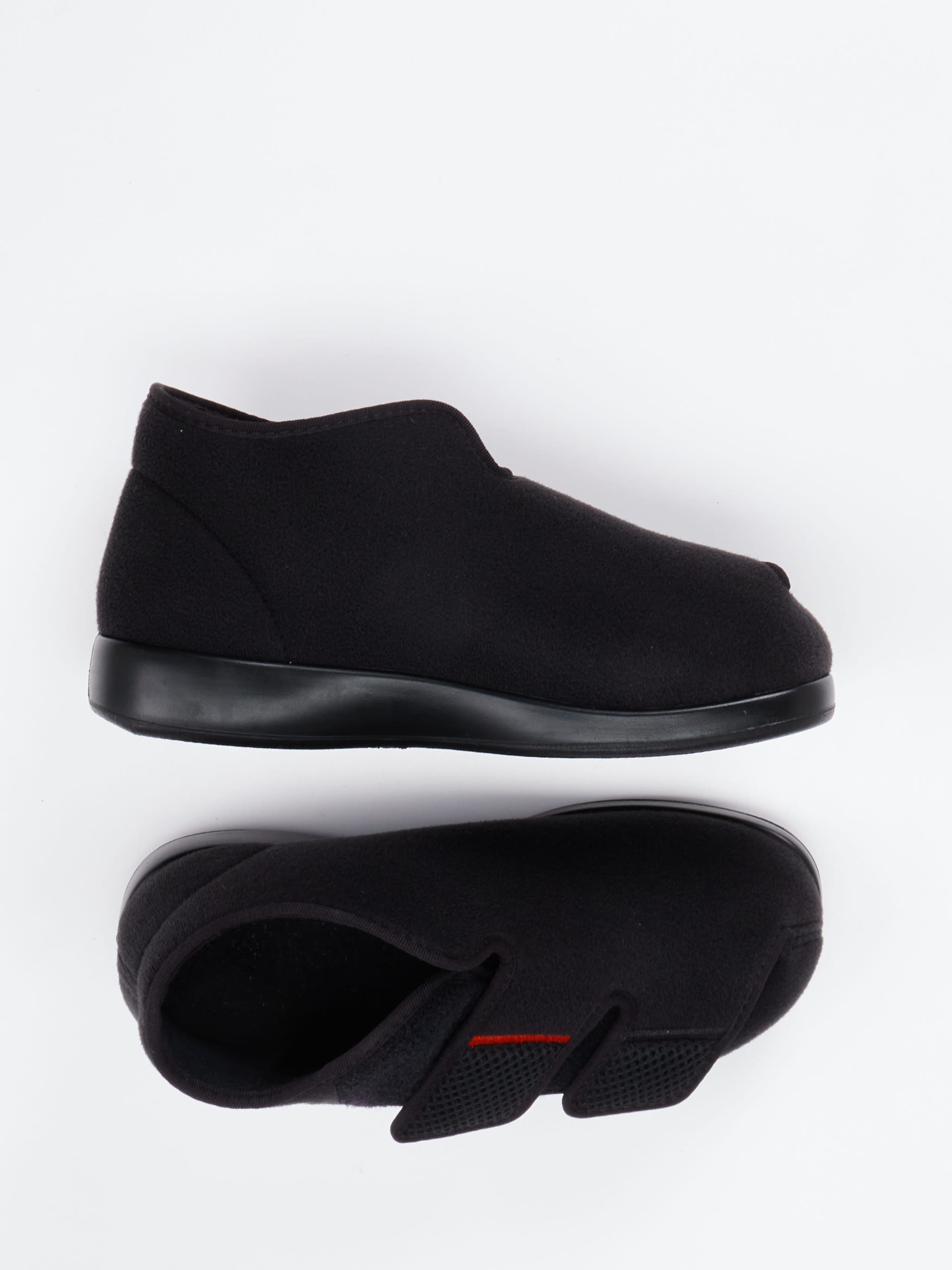 Hausschuh schwarz 7313009000904
