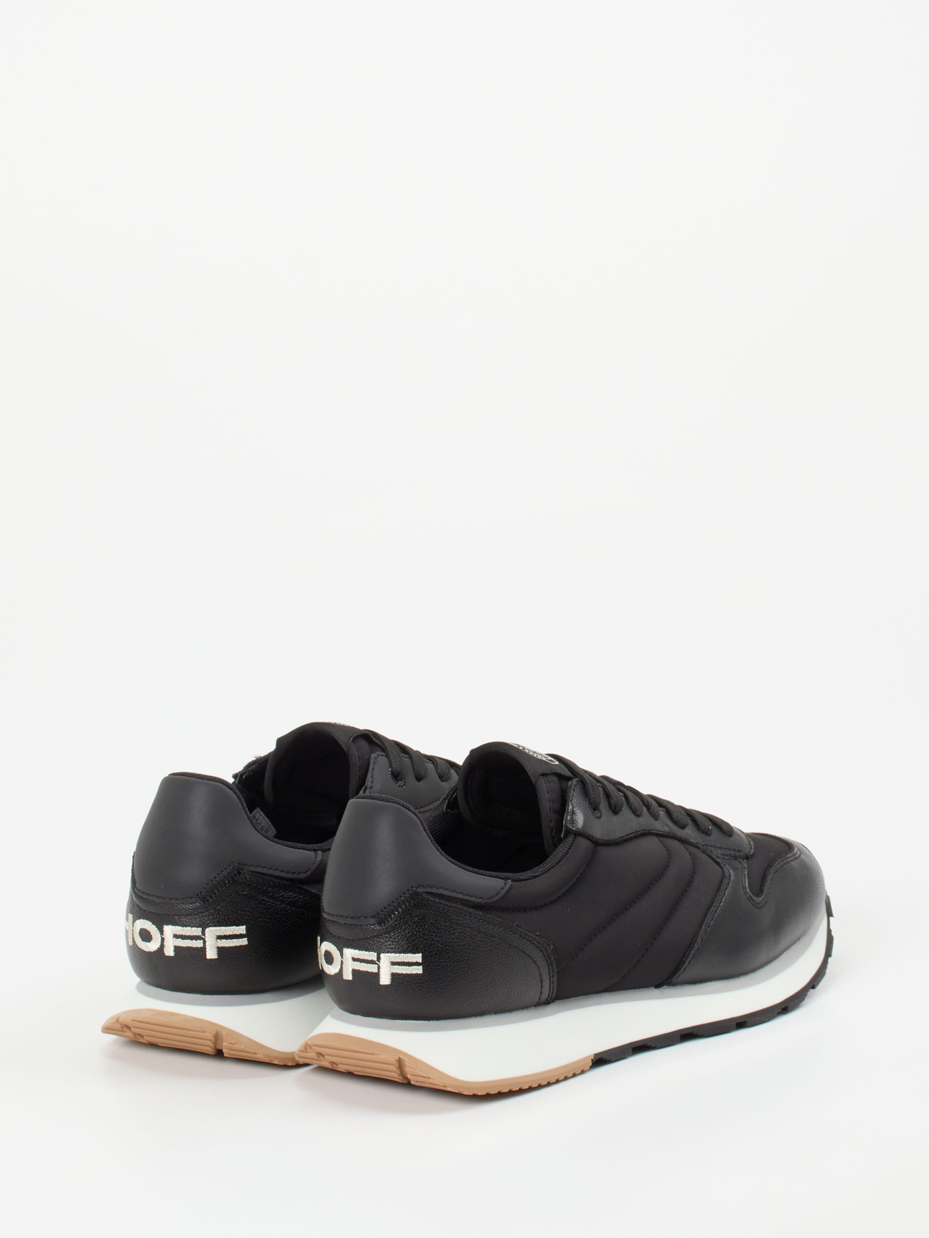 Sneaker schwarz 4661009063603