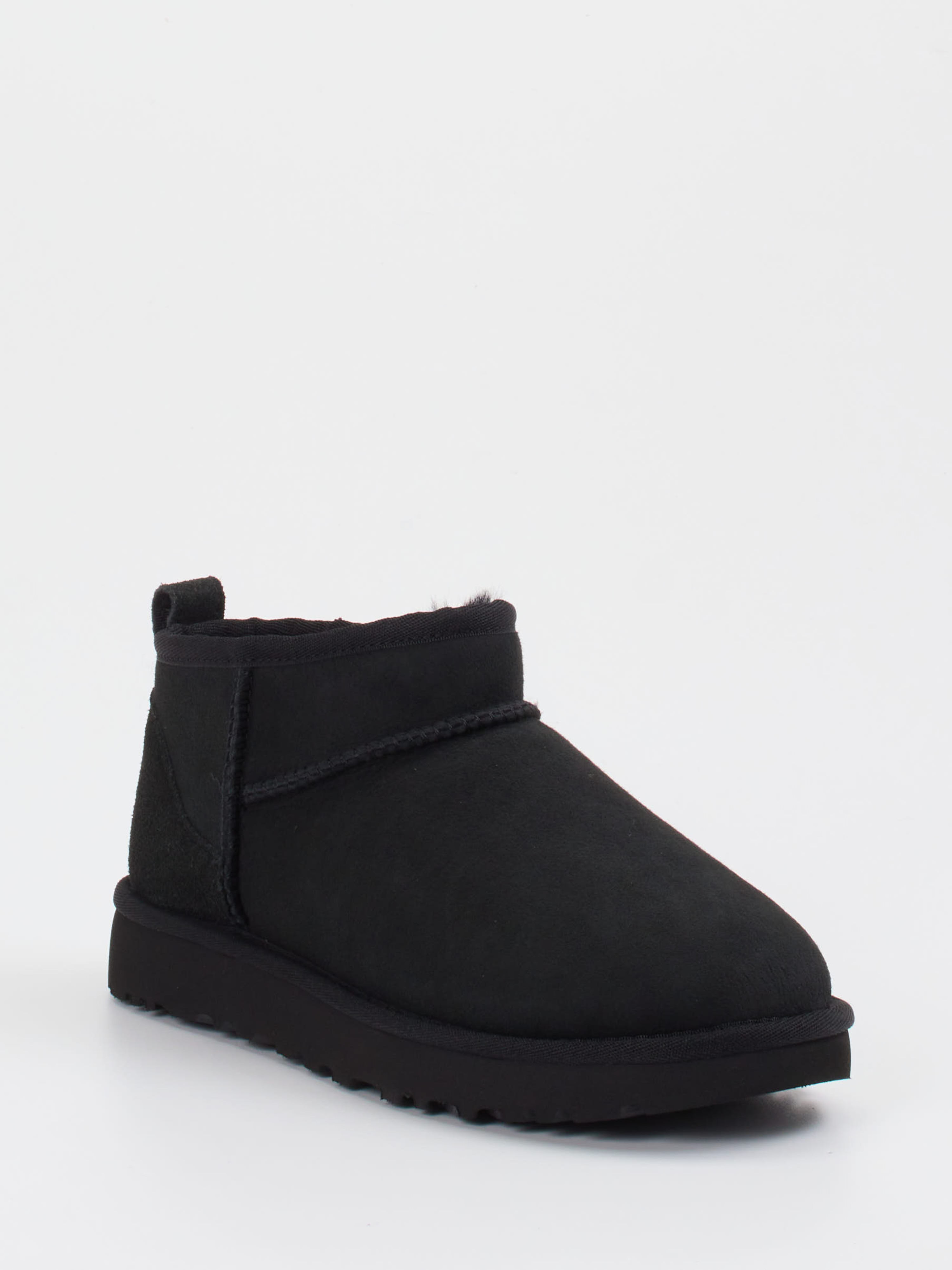 Stiefelette Classic Ultra Mini schwarz 1811009010906