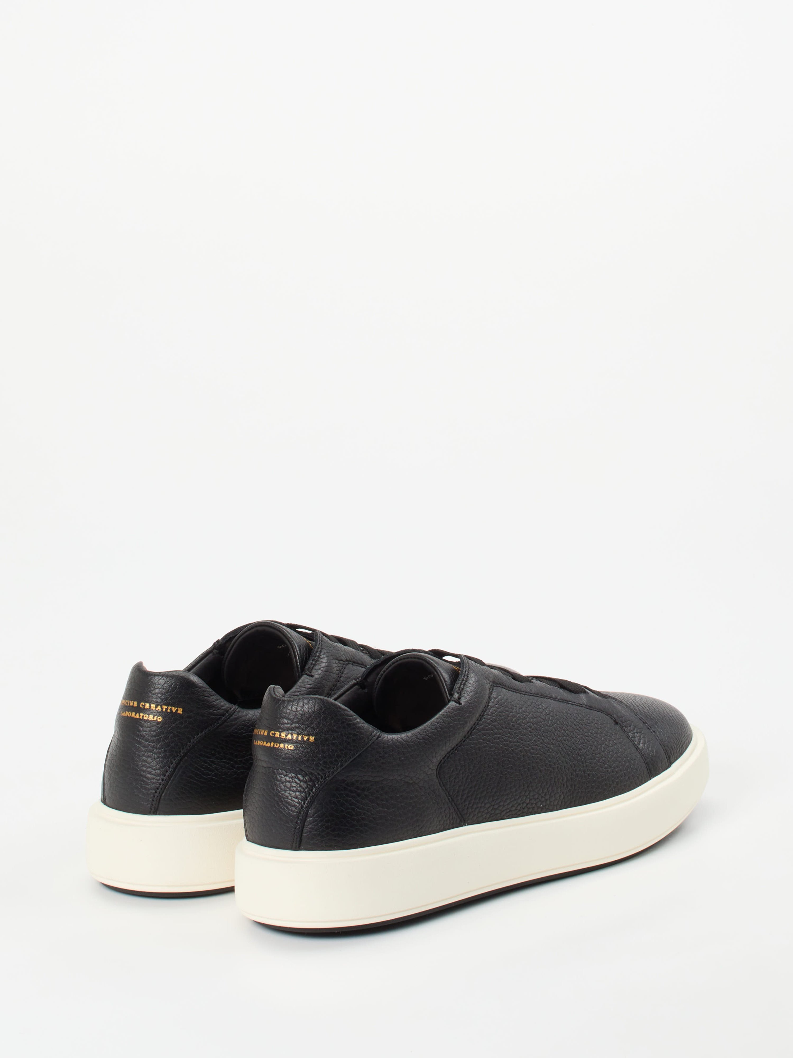 Sneaker schwarz 4661009064103