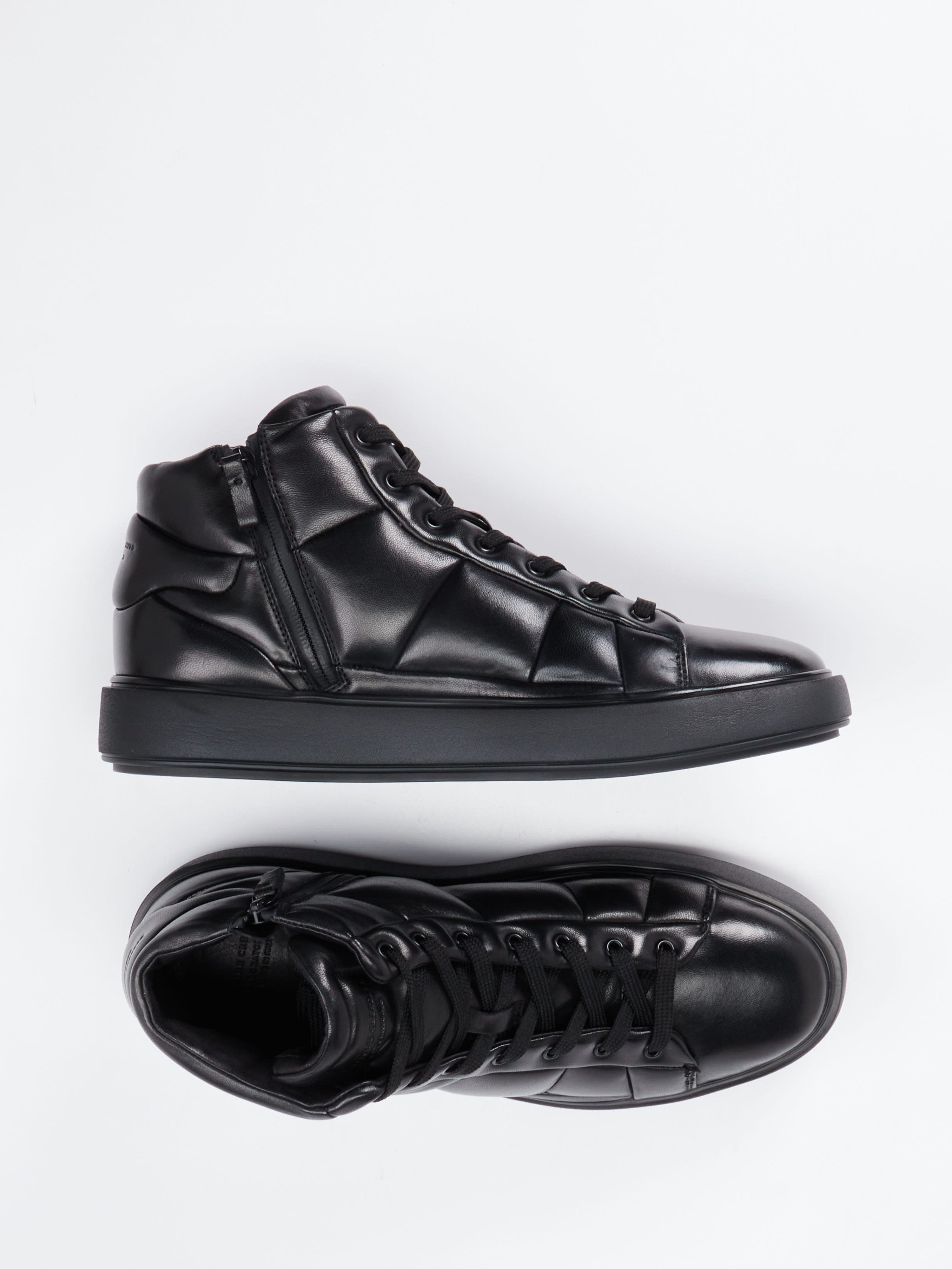 Sneaker schwarz 4761009055004