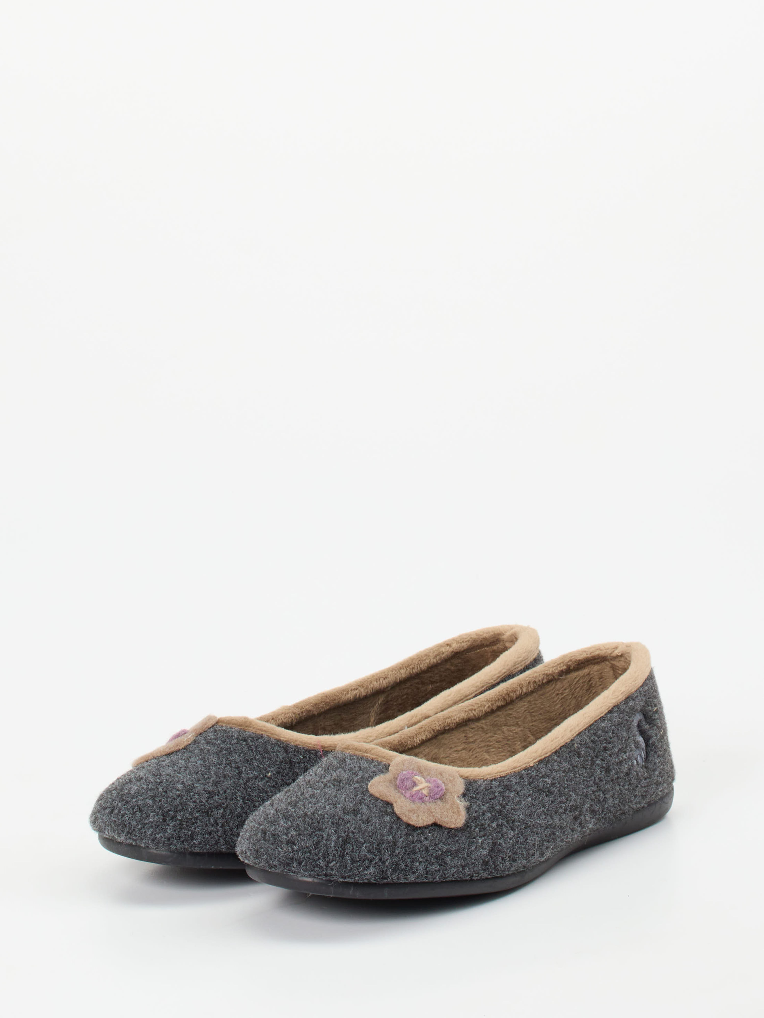 Hausschuh grau 7172409001402