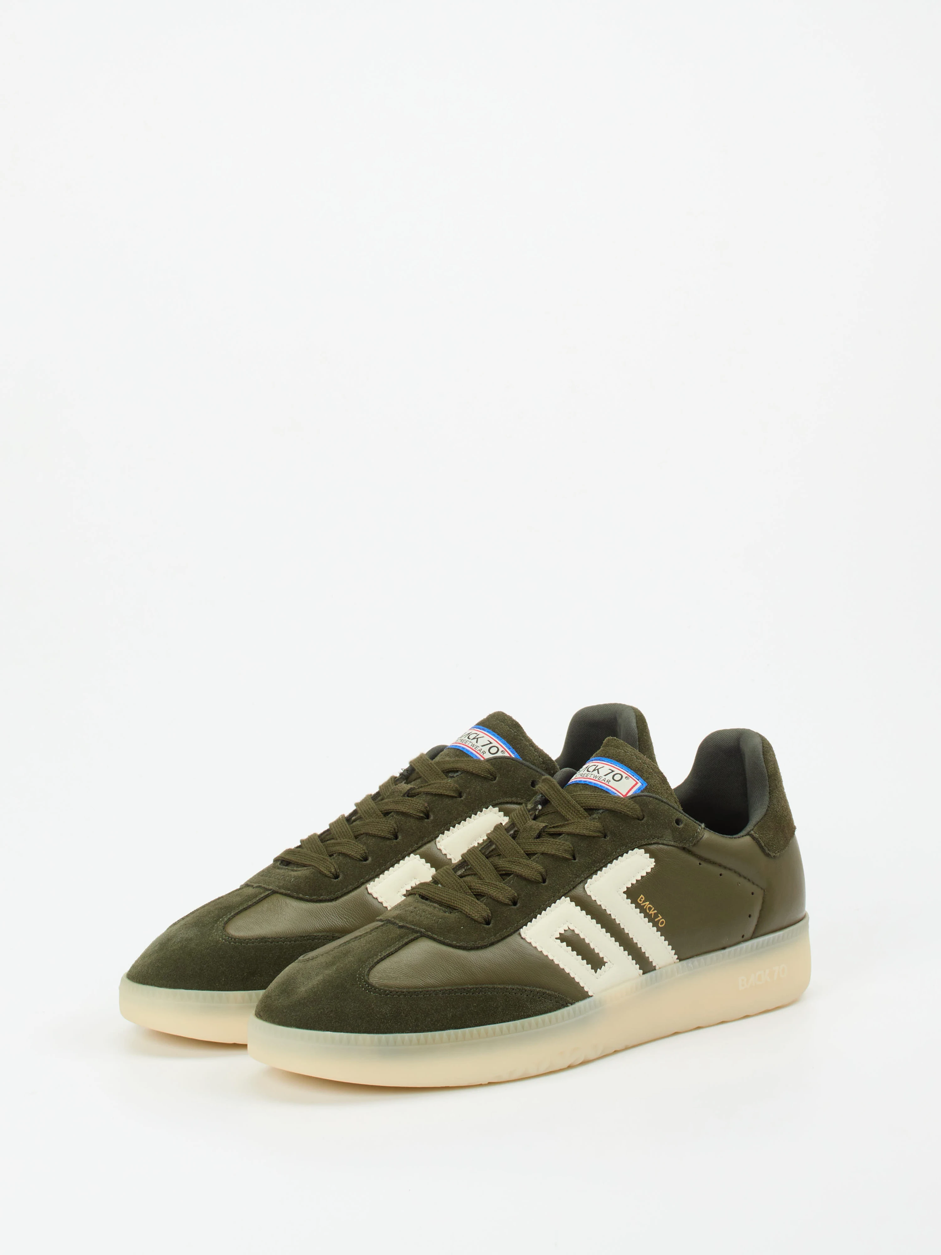 Sneaker