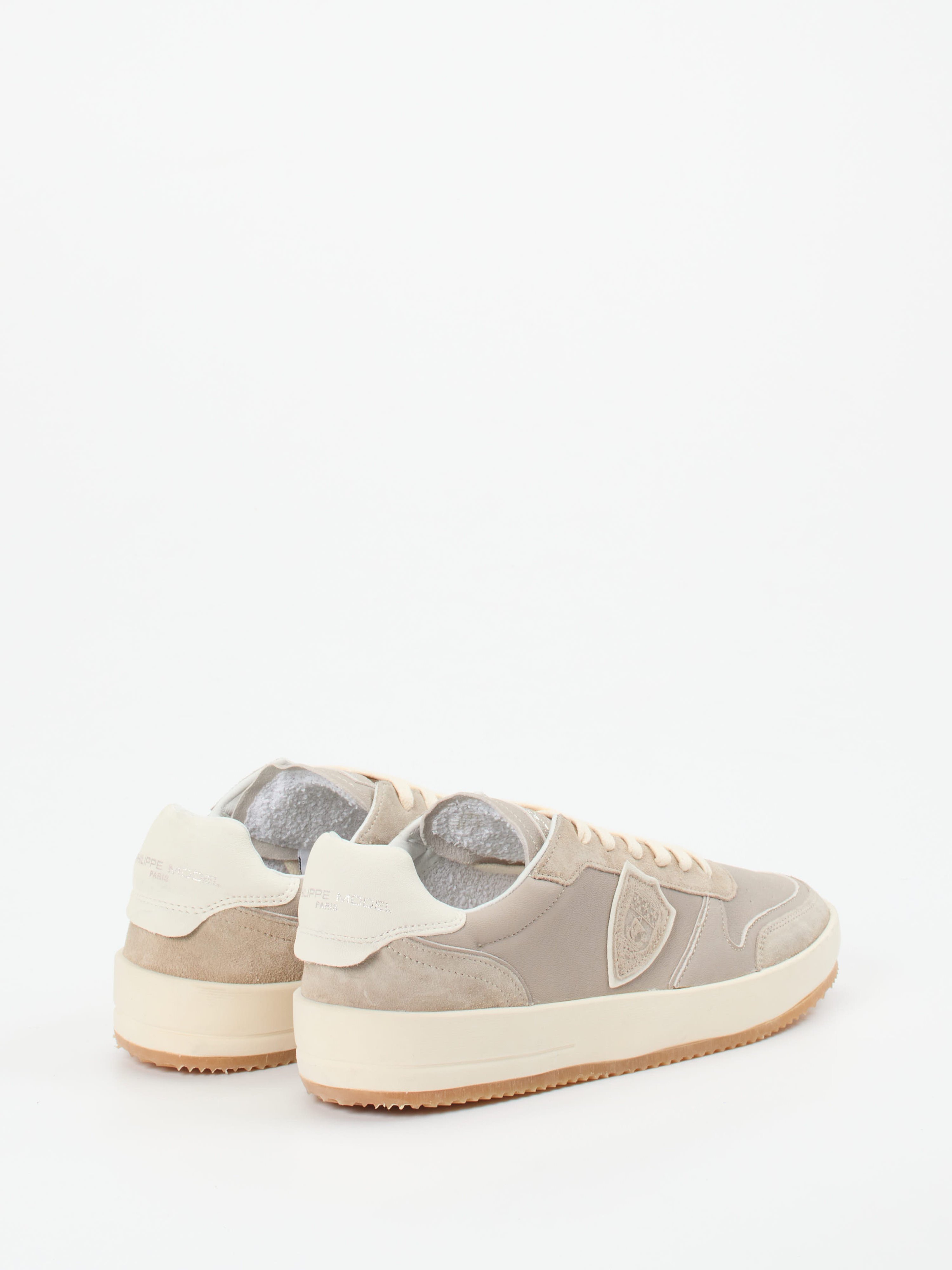 Sneaker grau 4661493000403