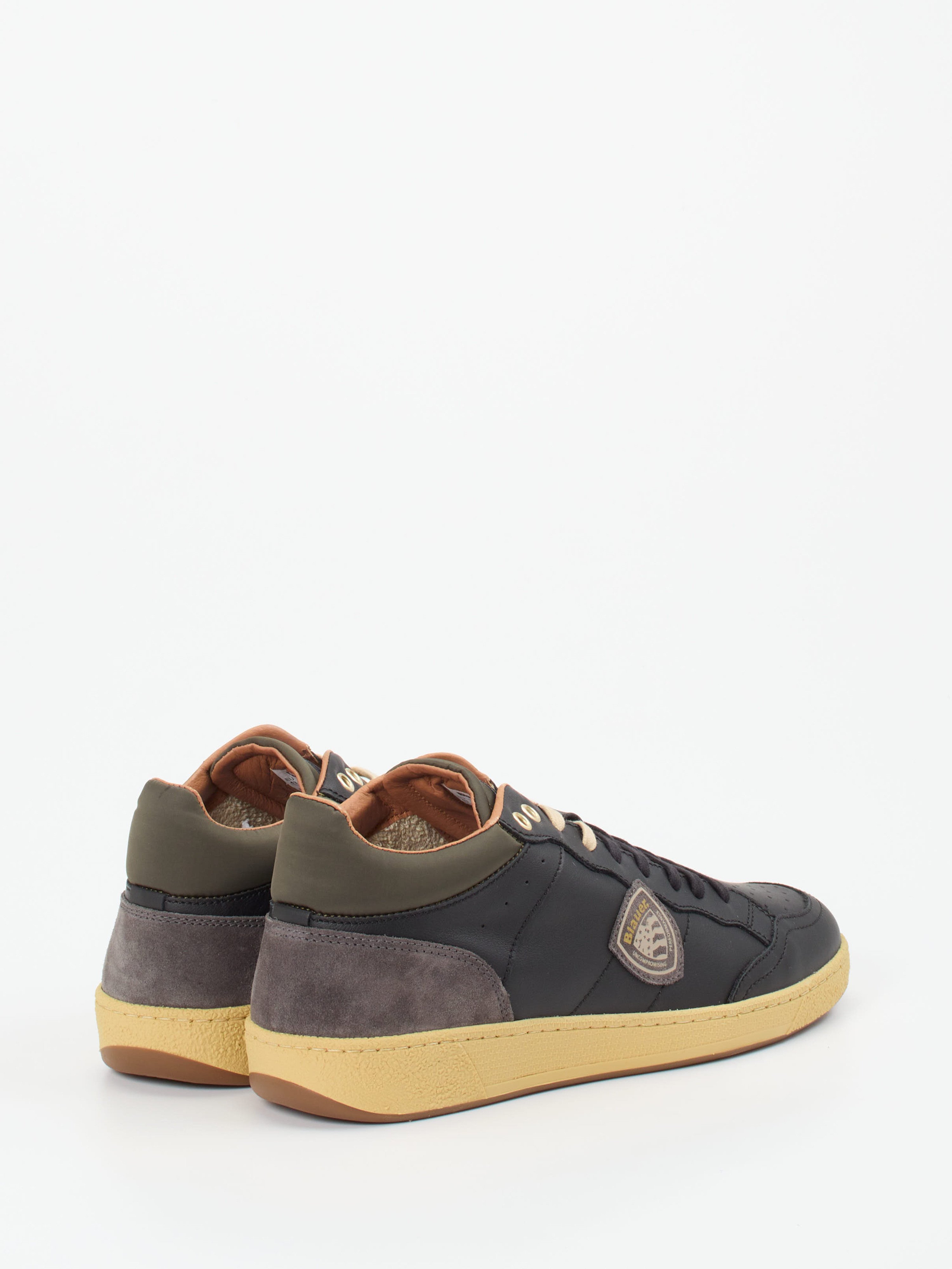 Sneaker high schwarz 8466009007303