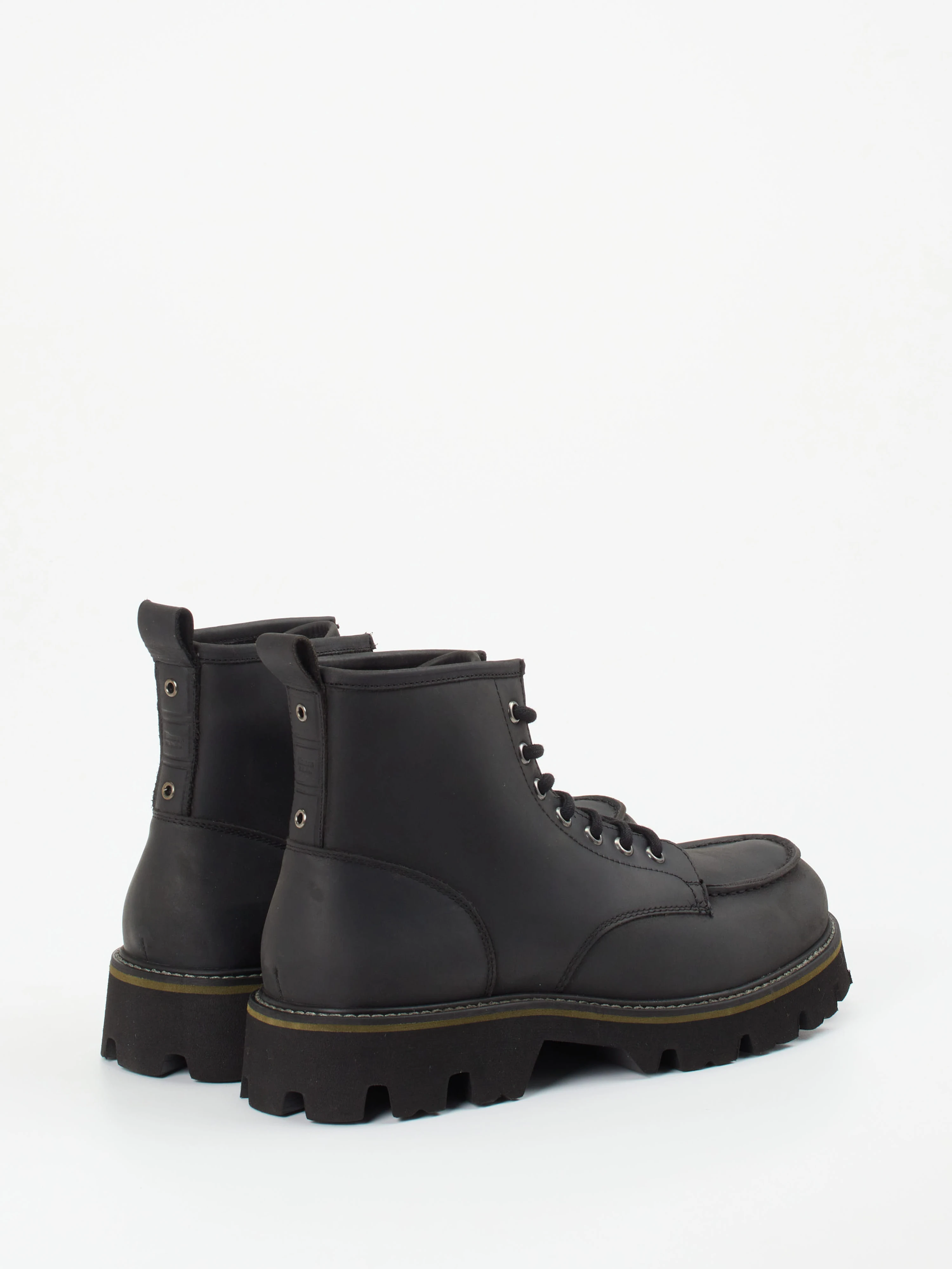 Boot schwarz 4701009078403
