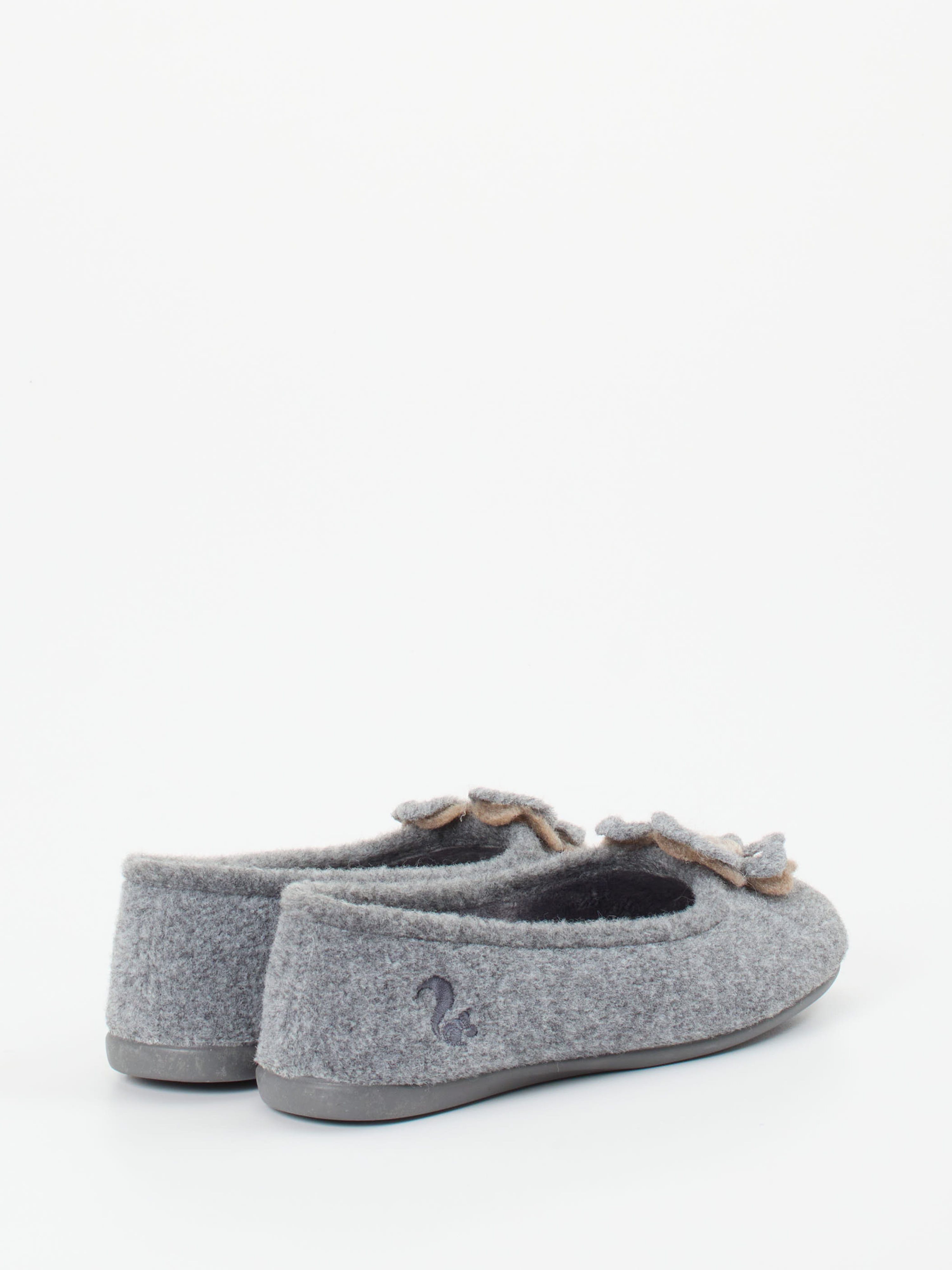 Hausschuh grau 7172459000403