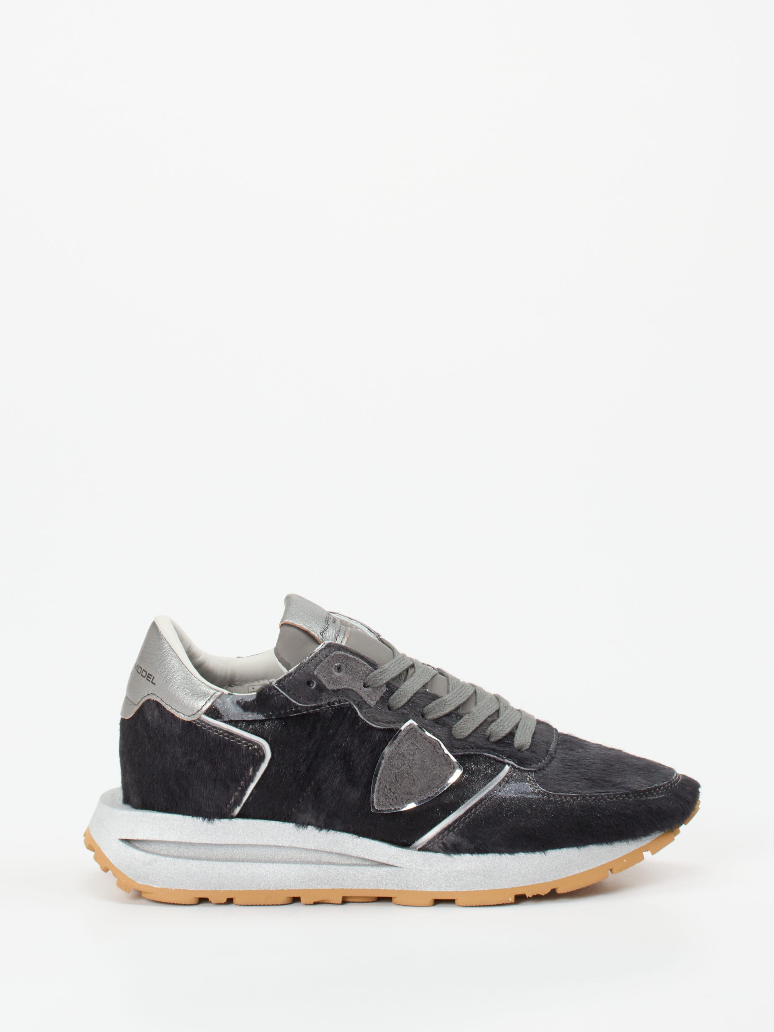 Sneaker grau 1663459005201