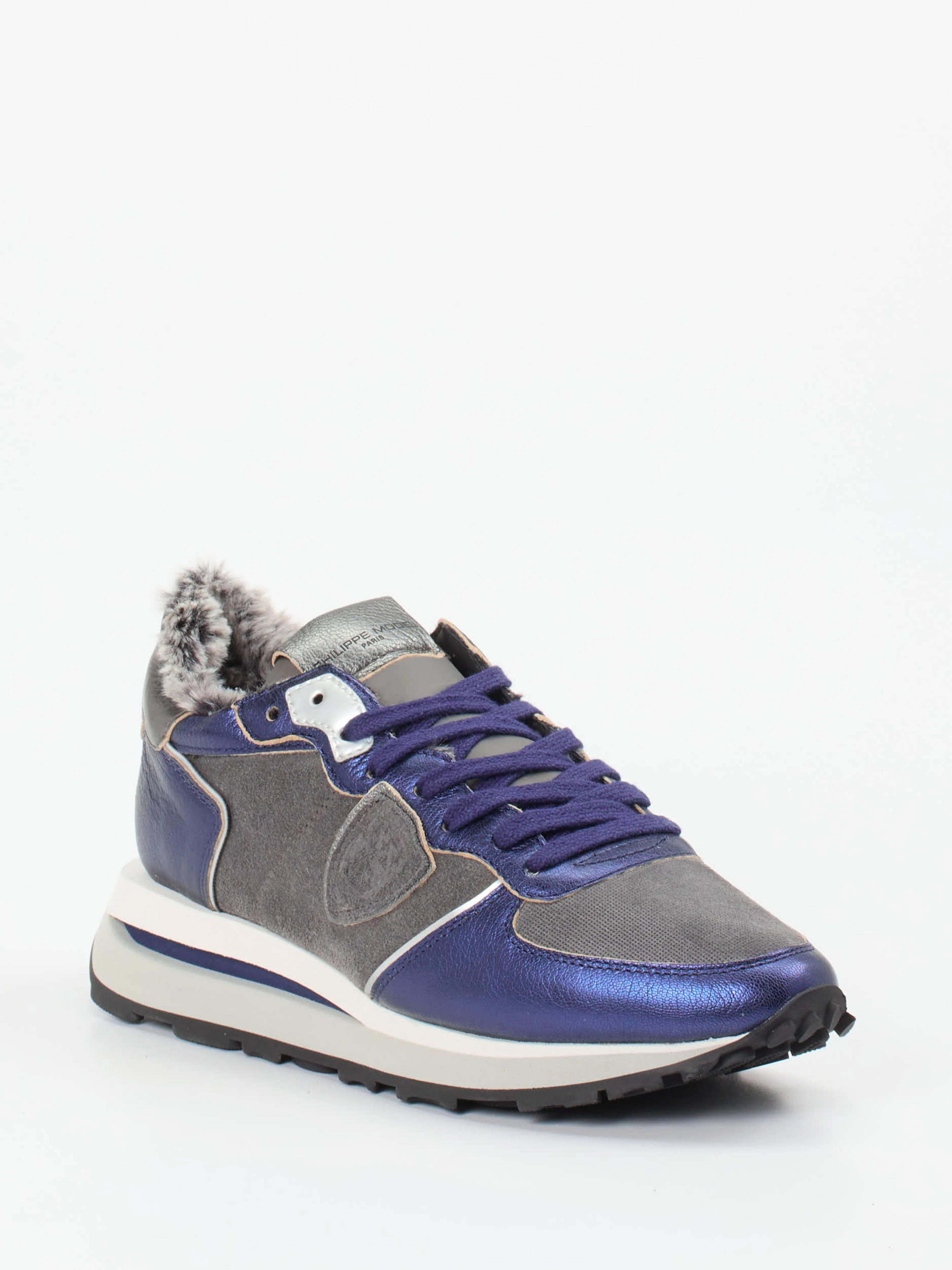 Sneaker