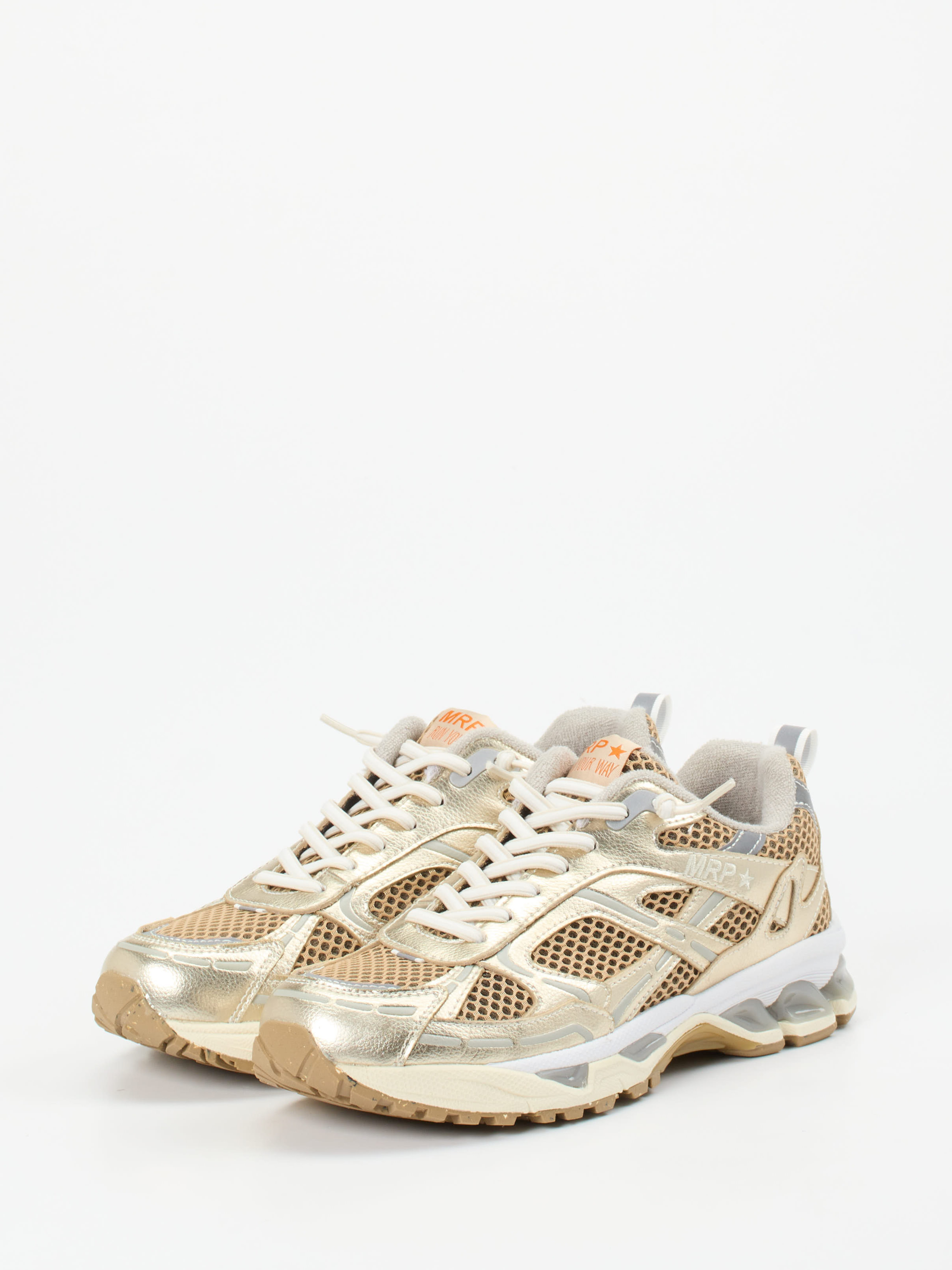 Sneaker gold 1663889002402