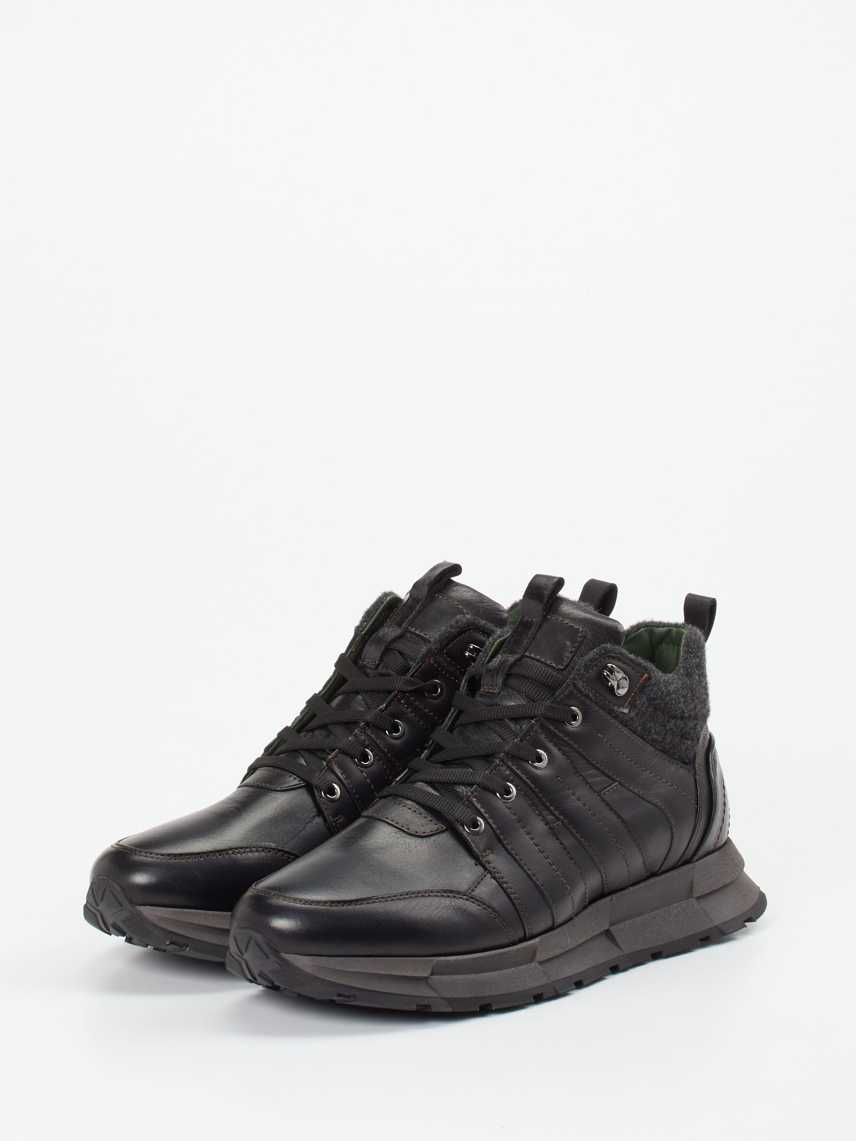 Sneaker schwarz 4761009055202