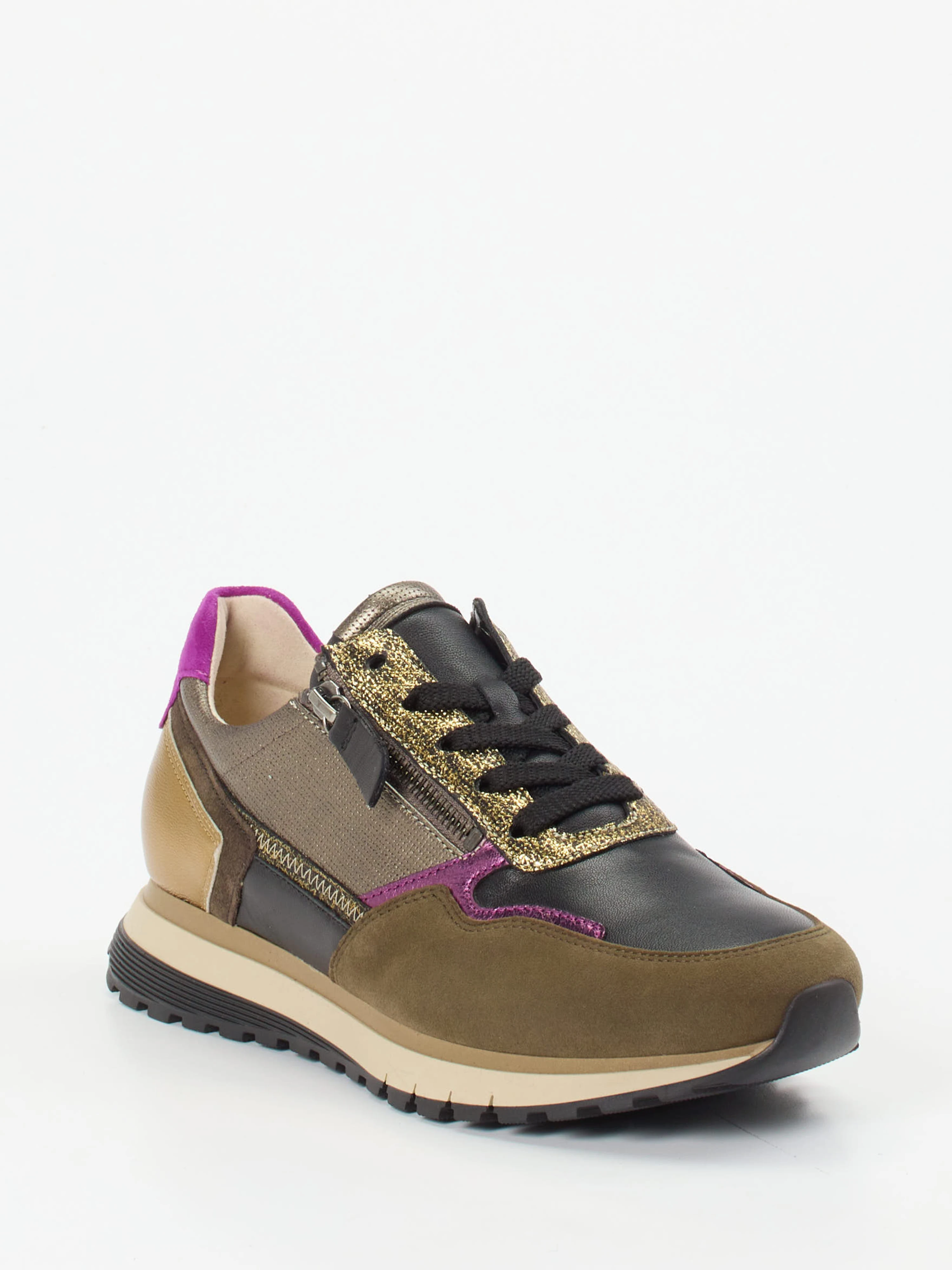 Sneaker