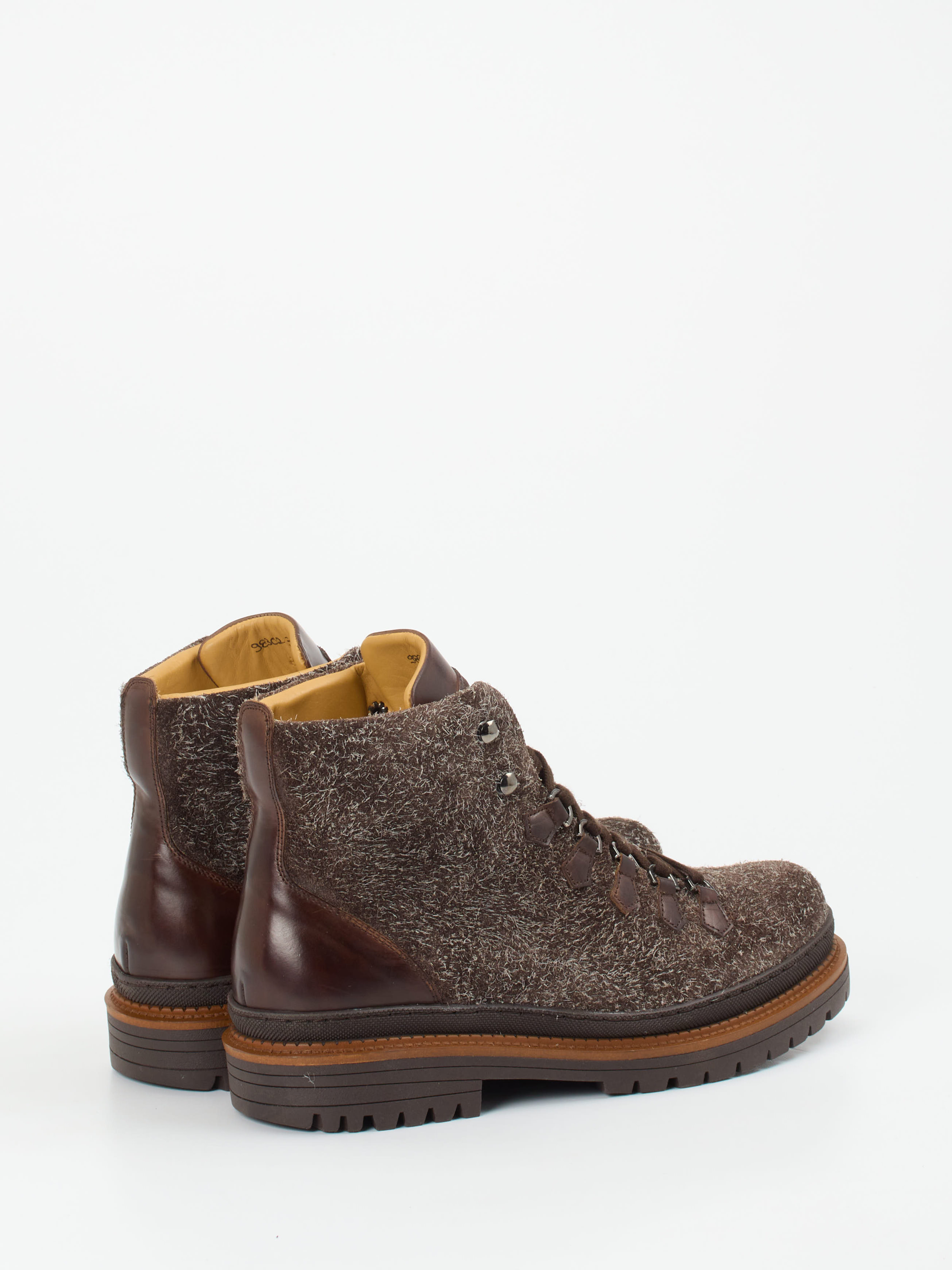 Boot braun 4701209074903