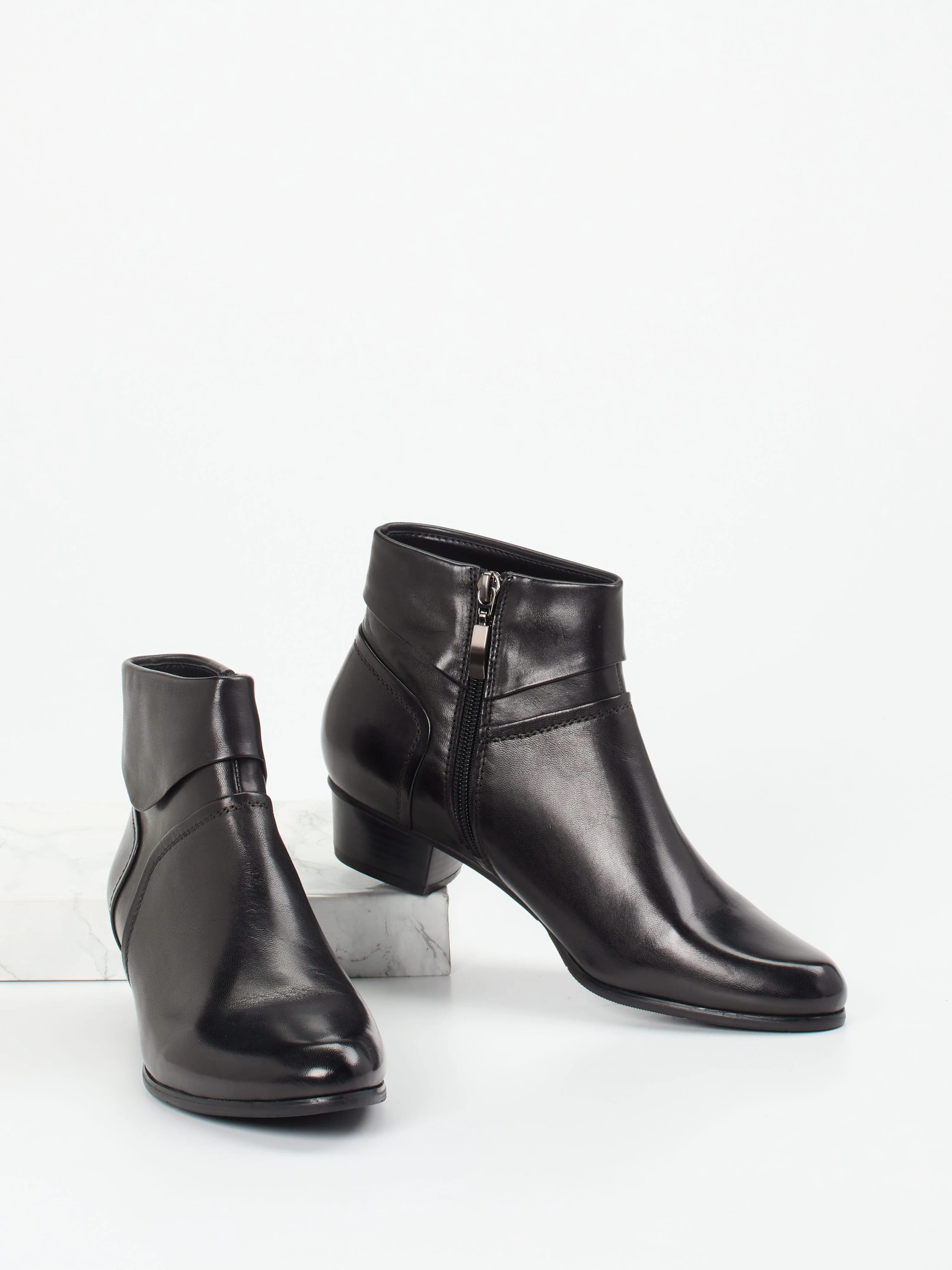 Stiefelette schwarz 1713009037604