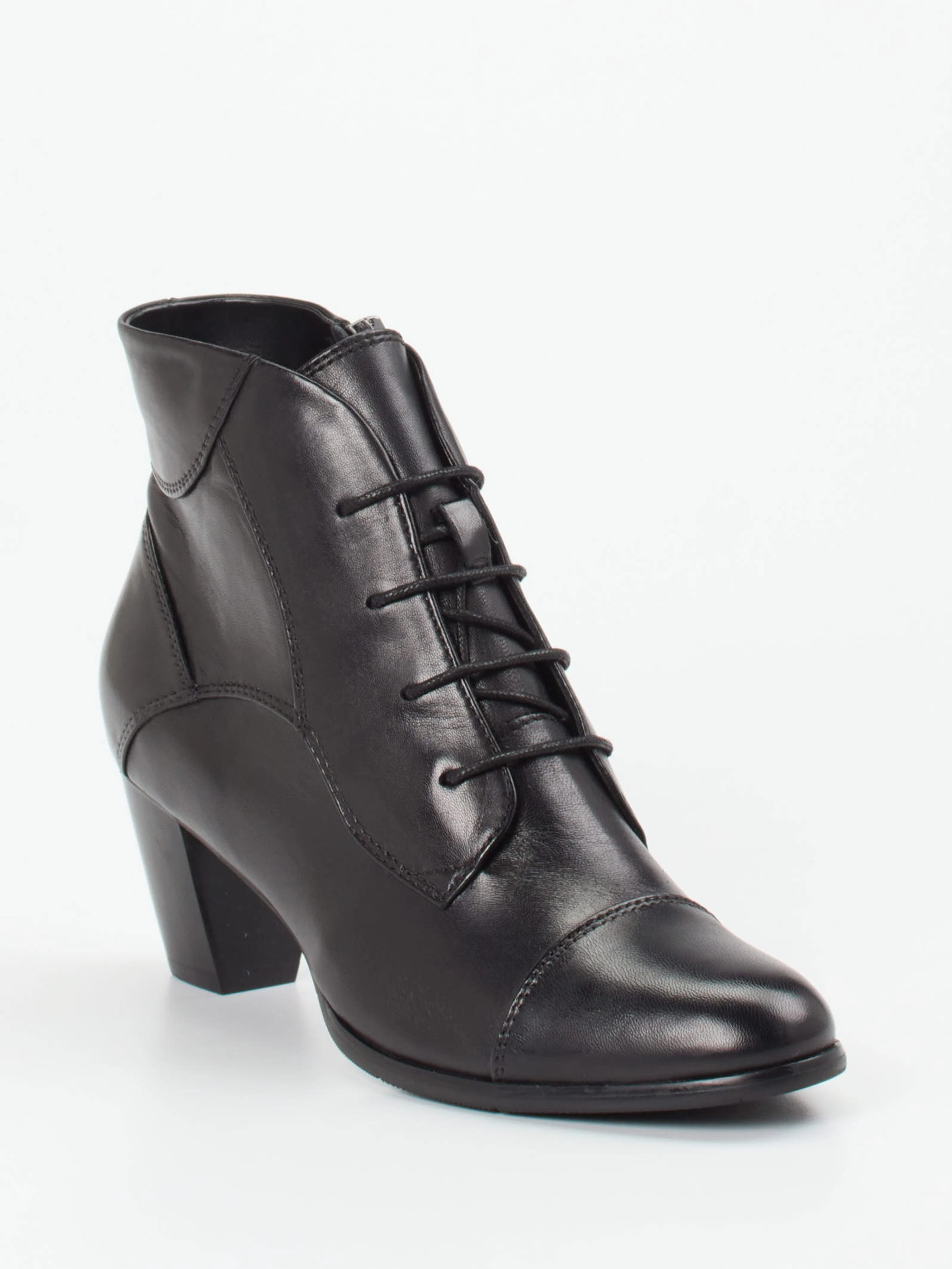 Schnürstiefelette