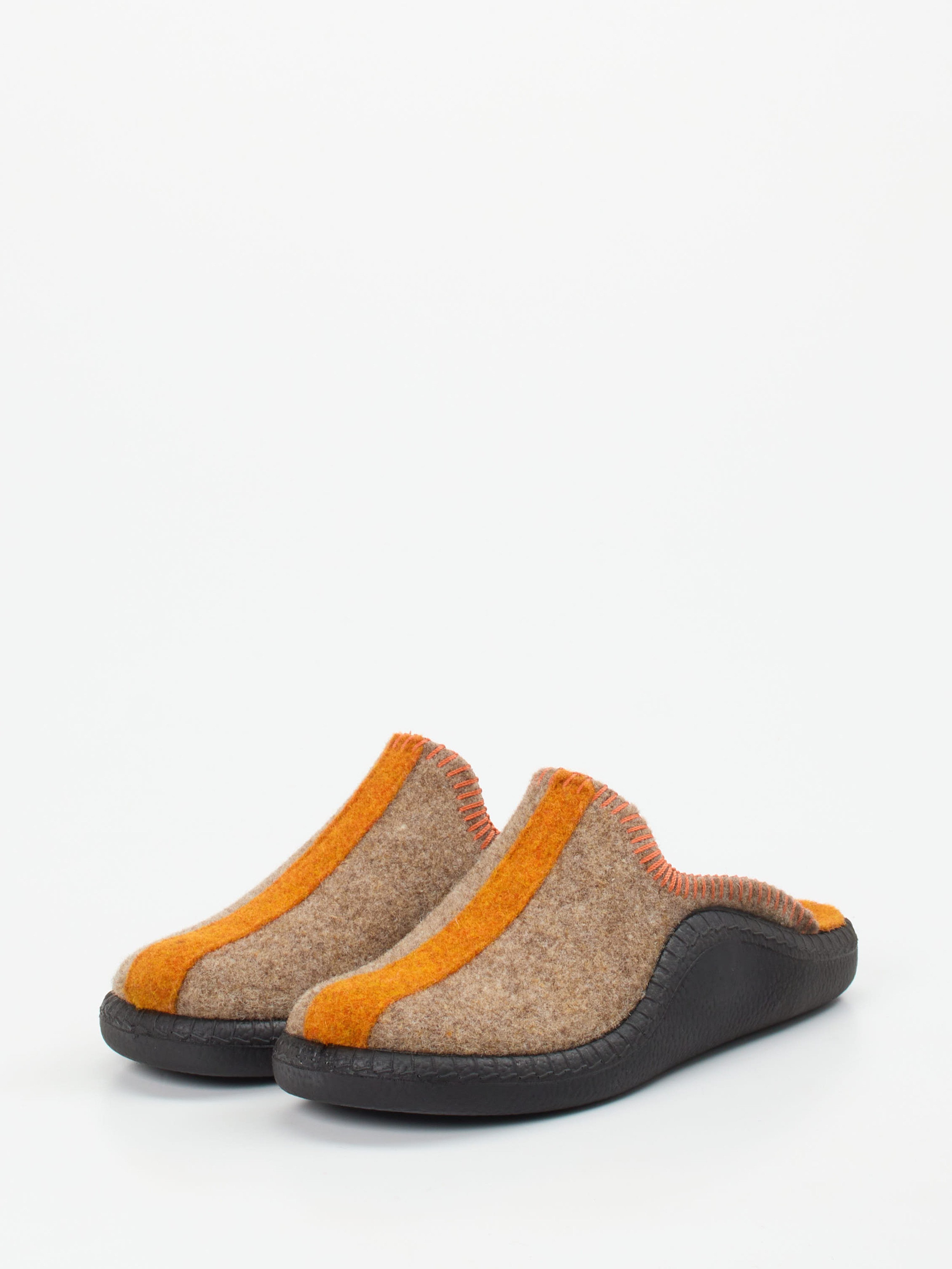 Hausschuh braun 7163245000102