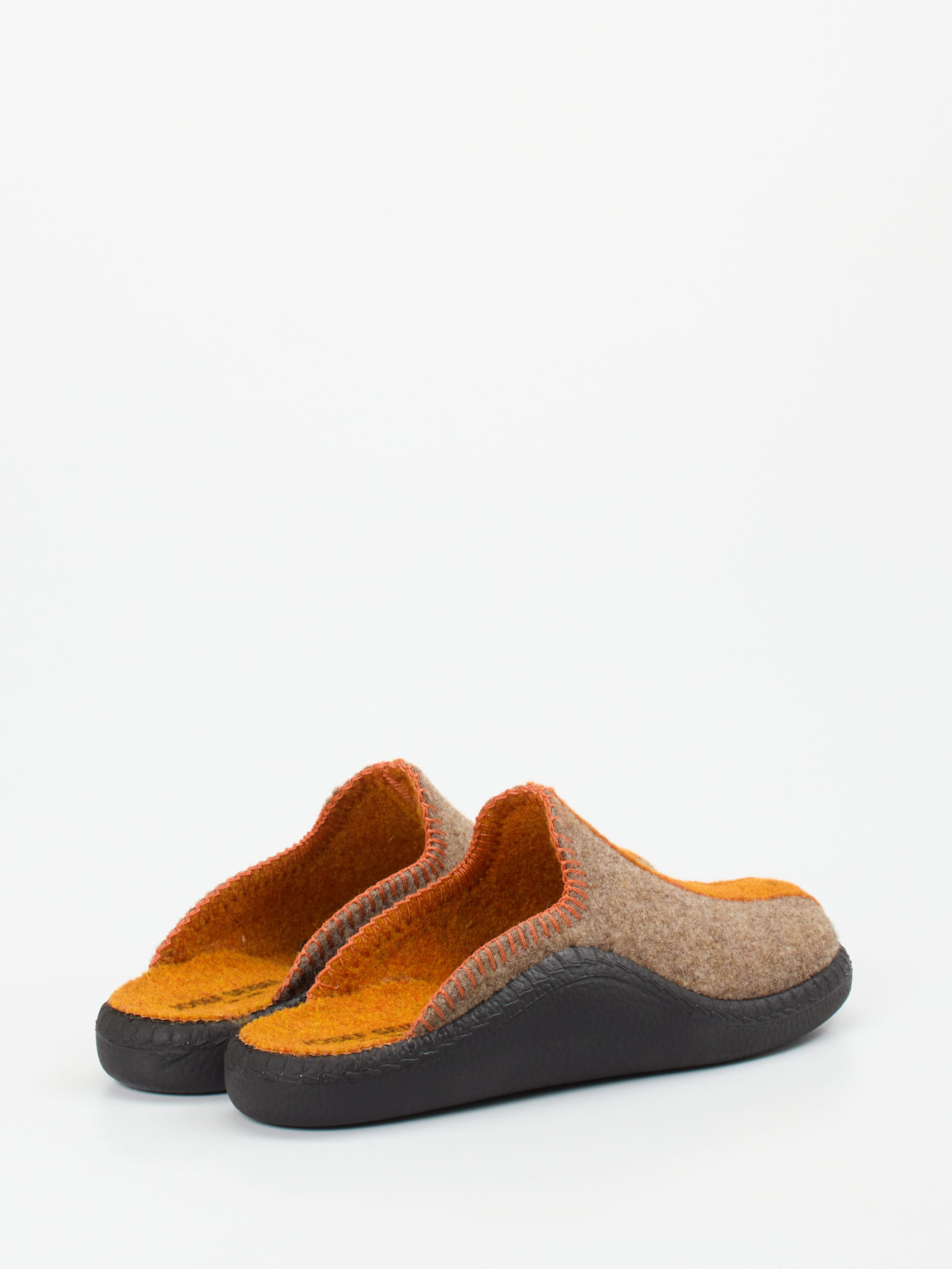 Hausschuh braun 7163245000103
