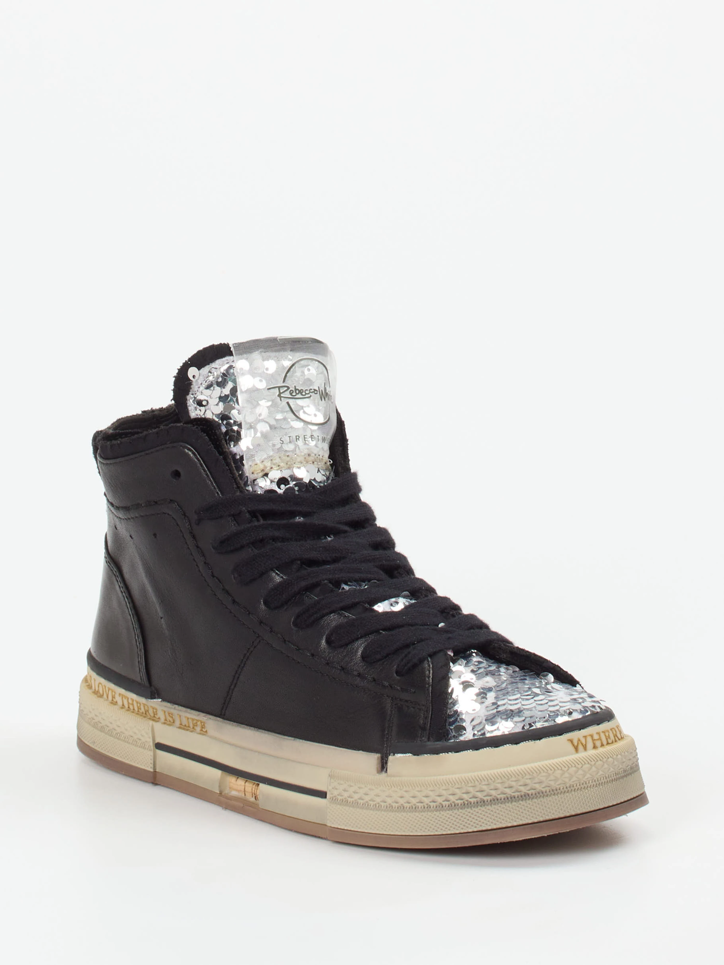 Sneaker High