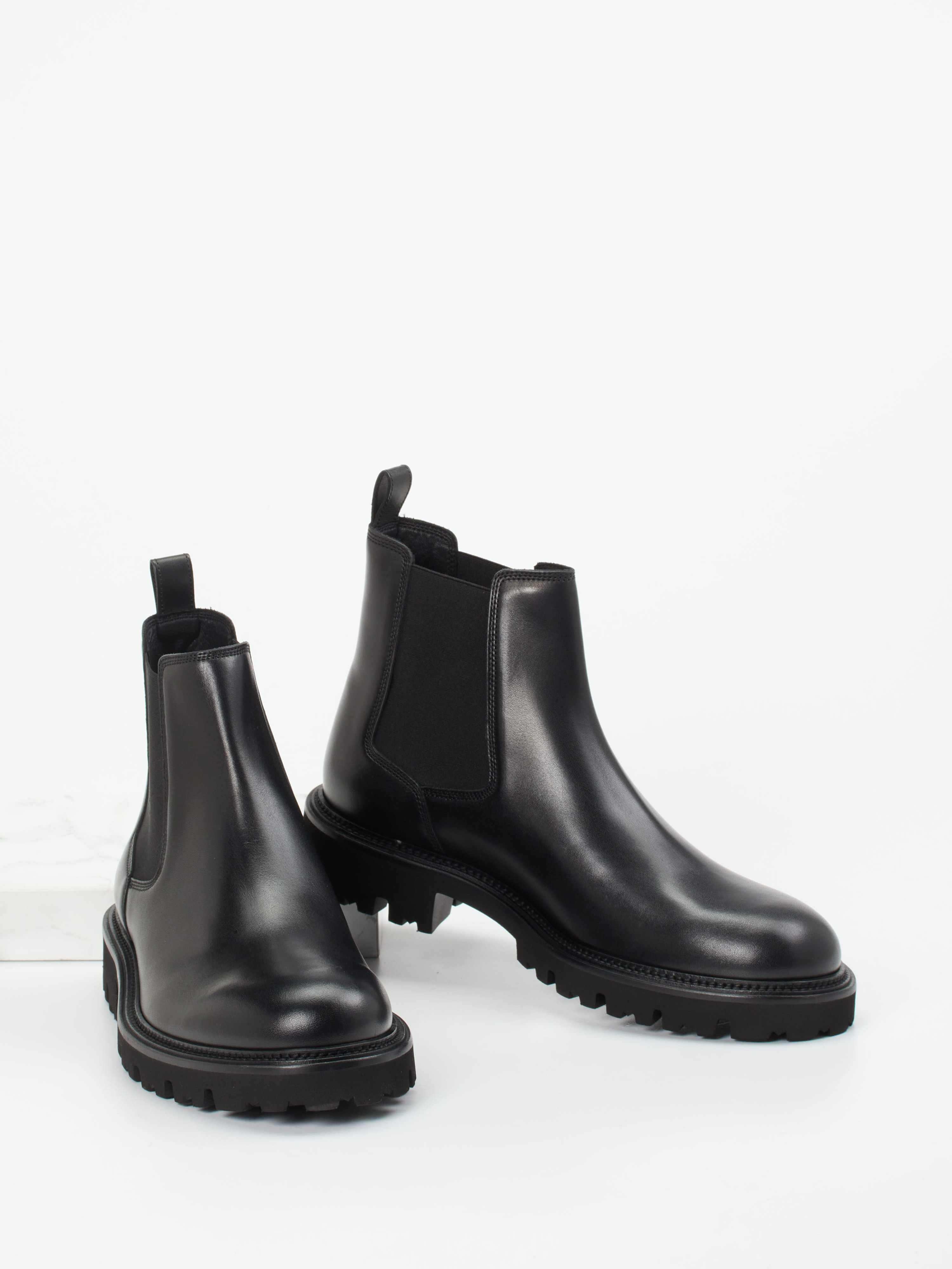 Boot schwarz 4711009022204