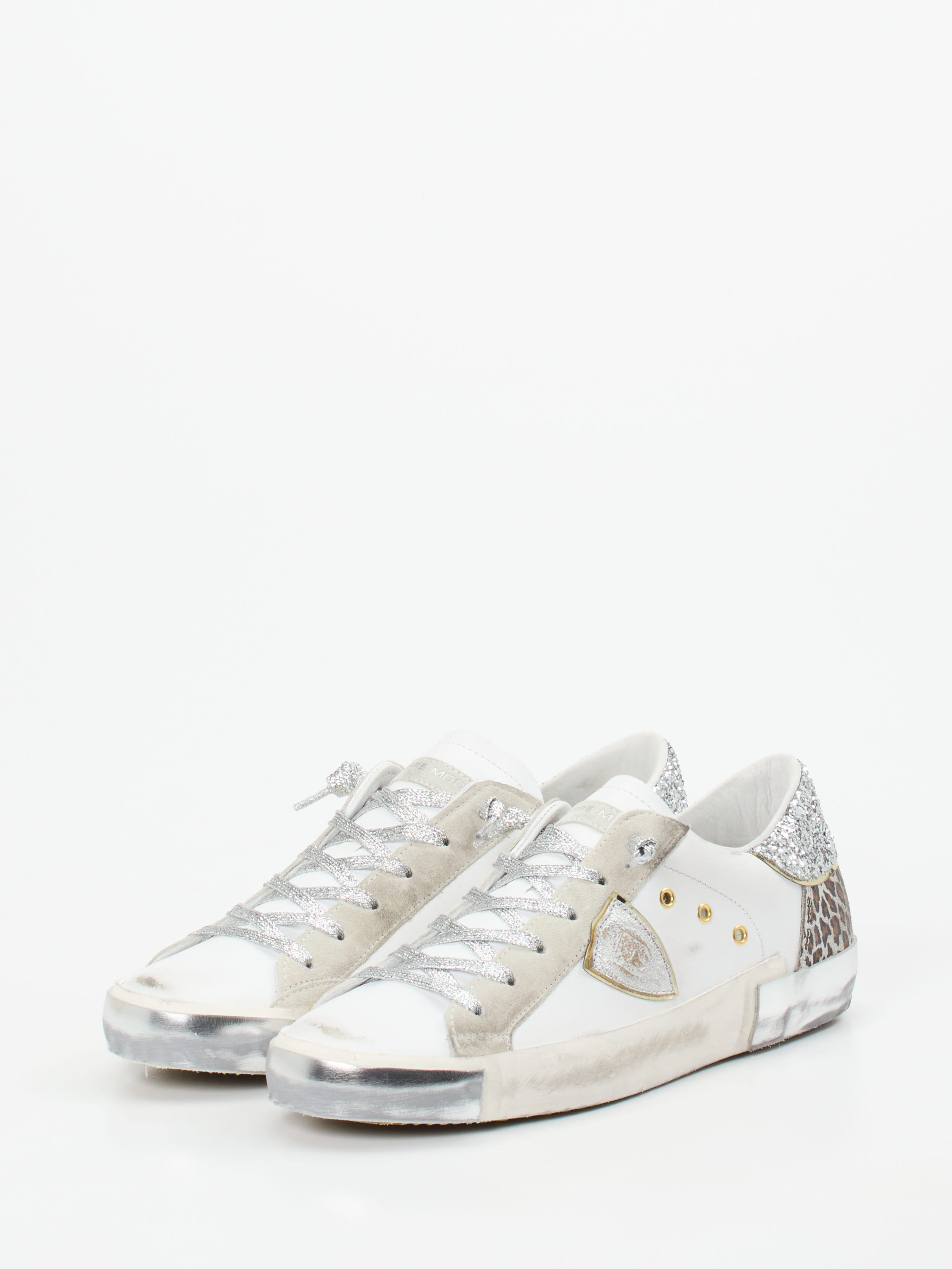 Sneaker weiß 1663794007402