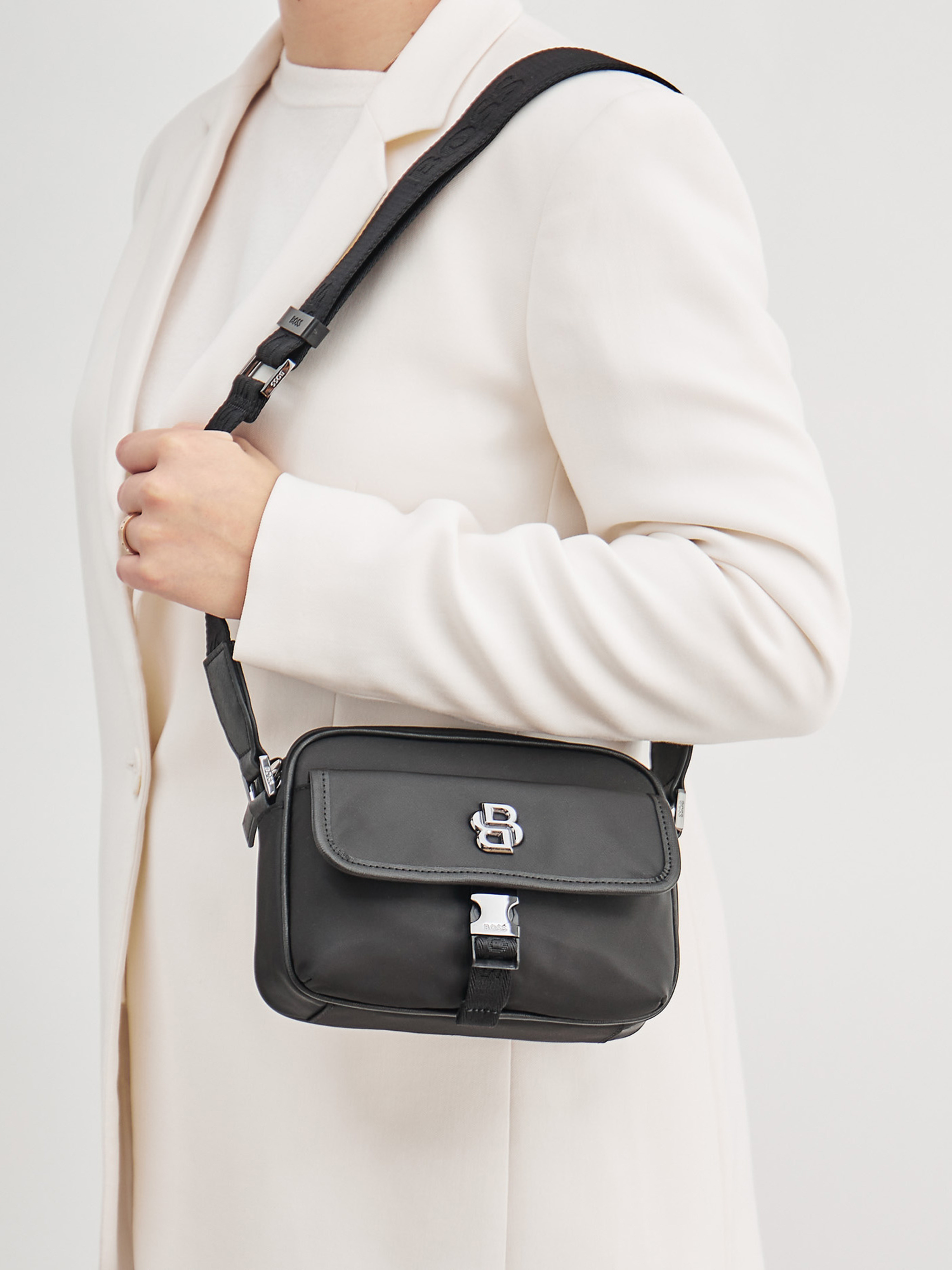Crossbody Bag schwarz 9391009004606