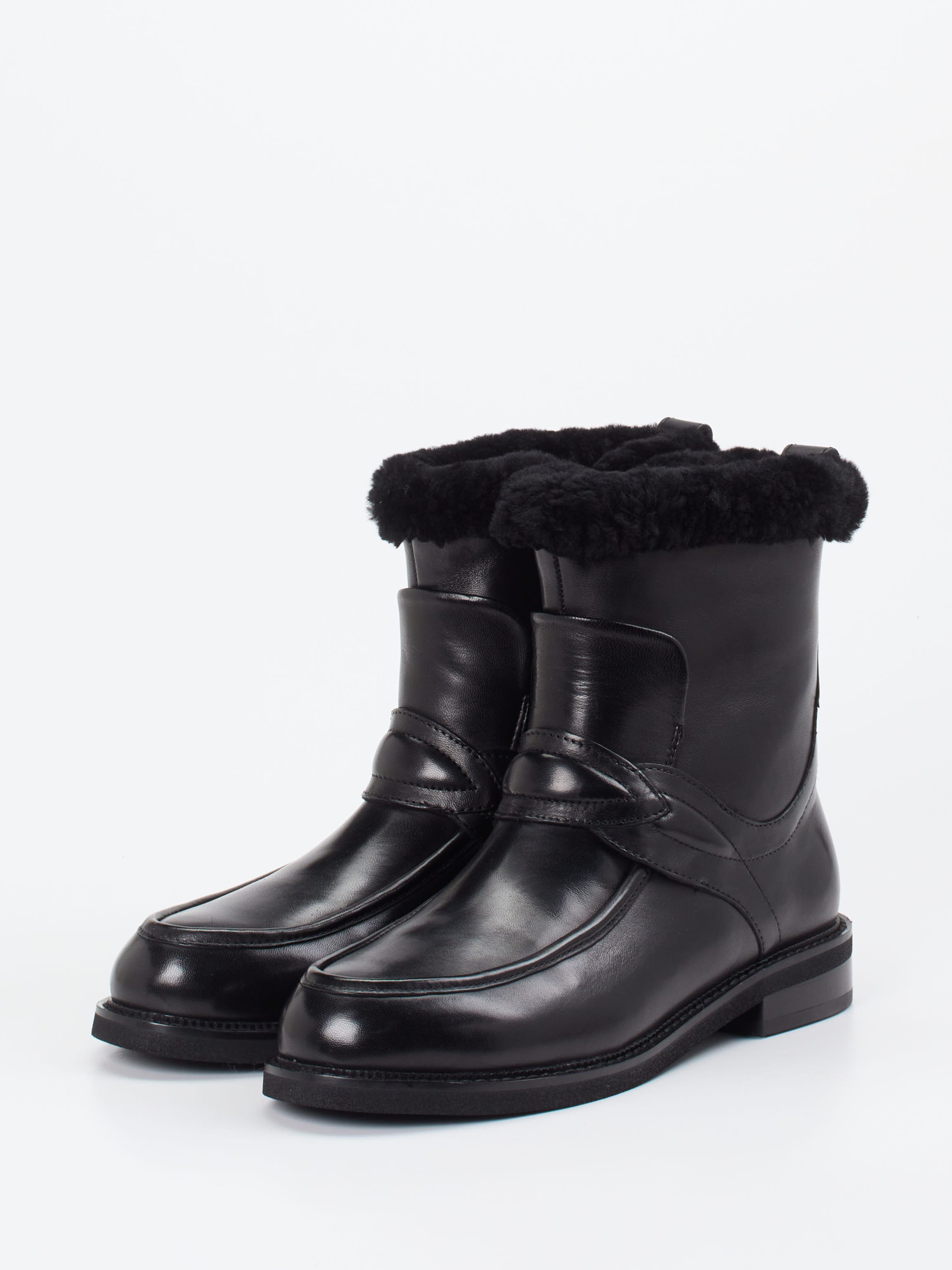 Stiefelette schwarz 1833009004302