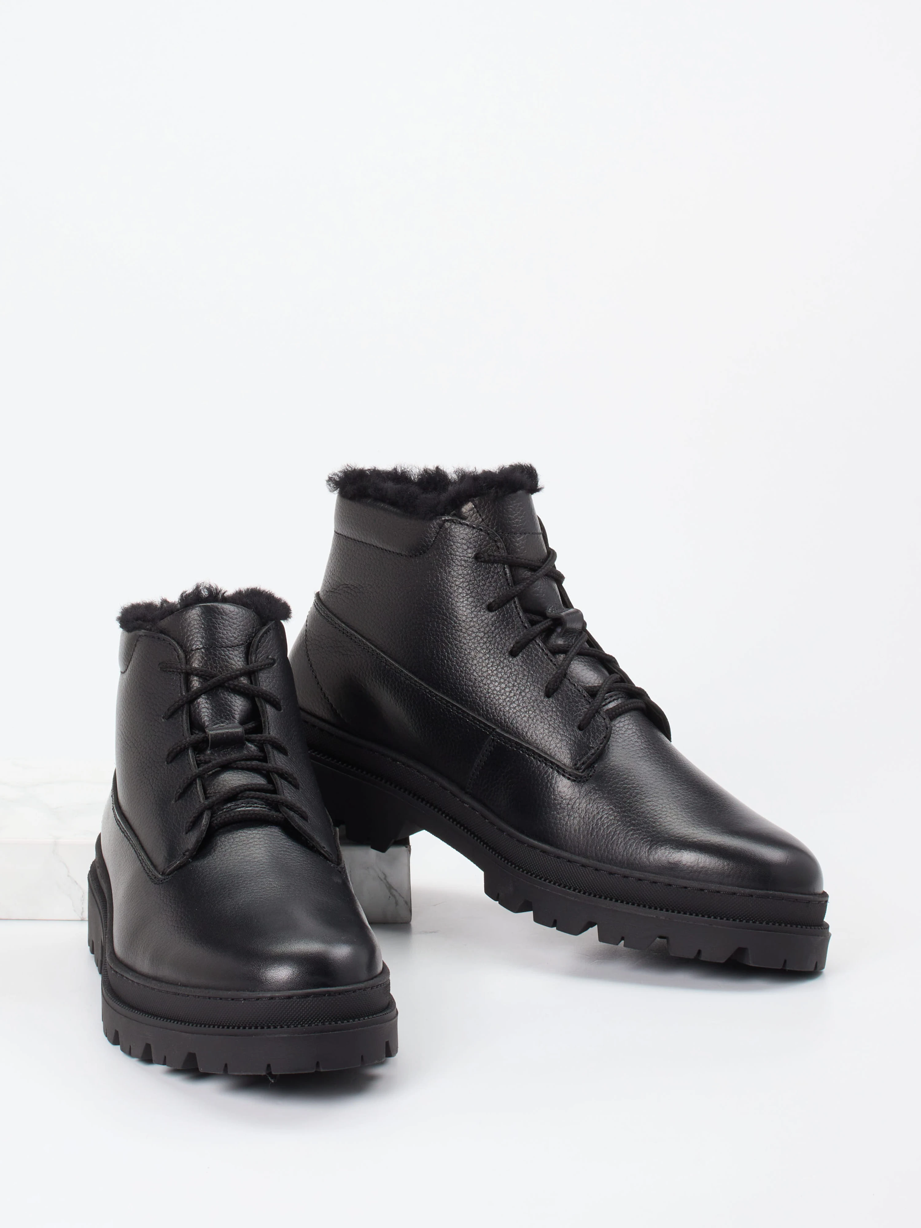 Boot schwarz 4801009059904