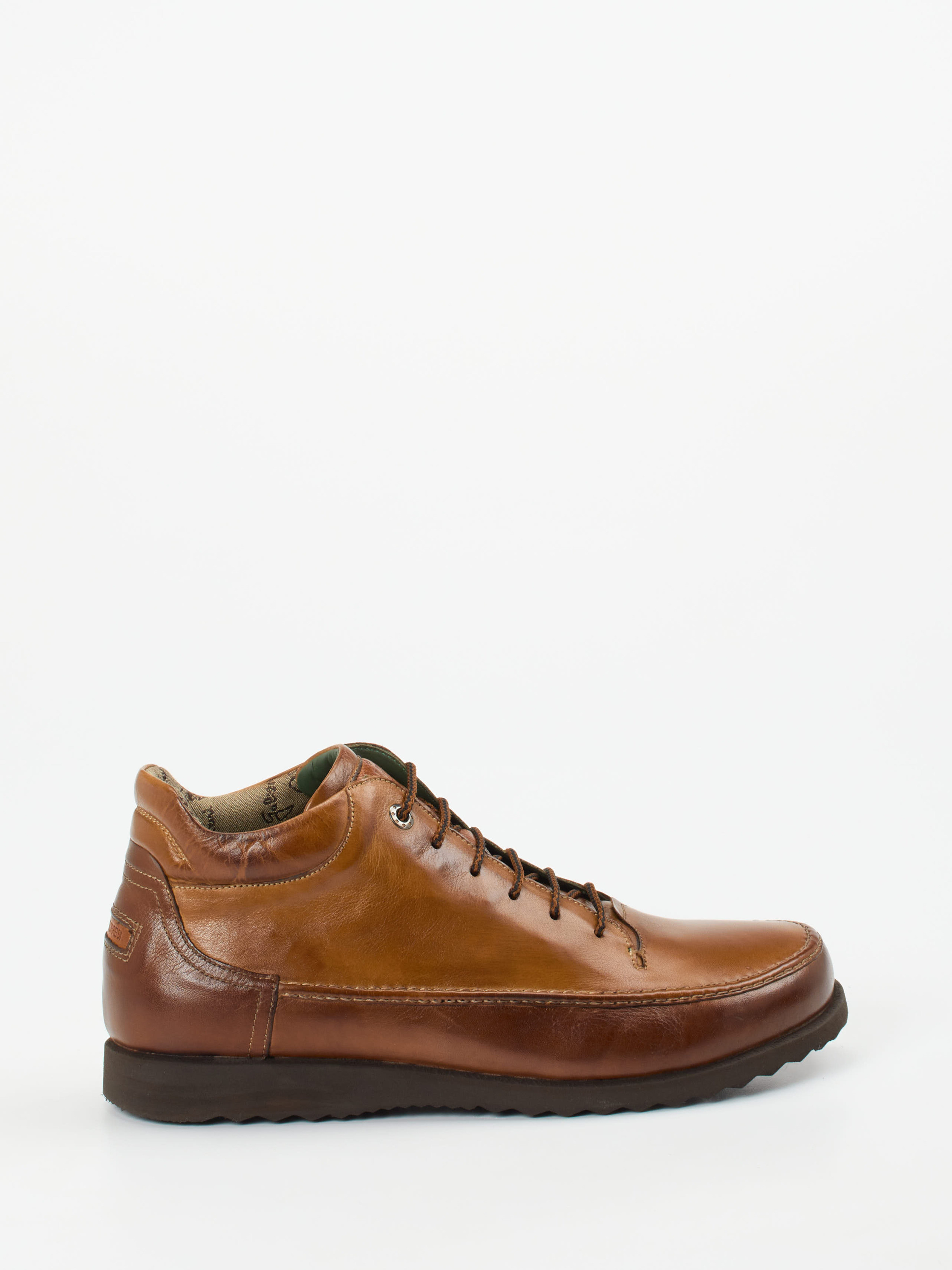 Boot braun 4701229064401