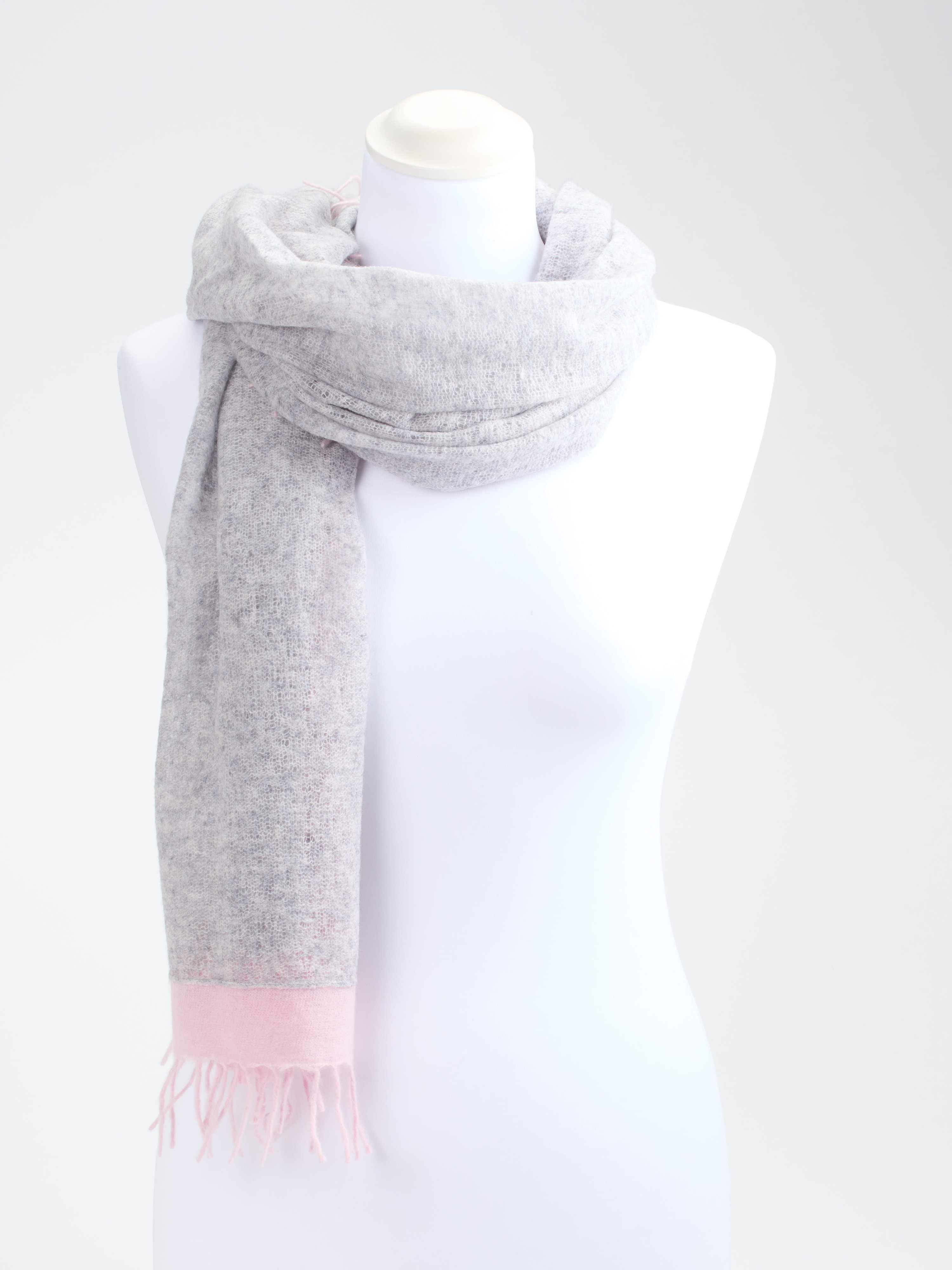 Schal grau 9321499000601