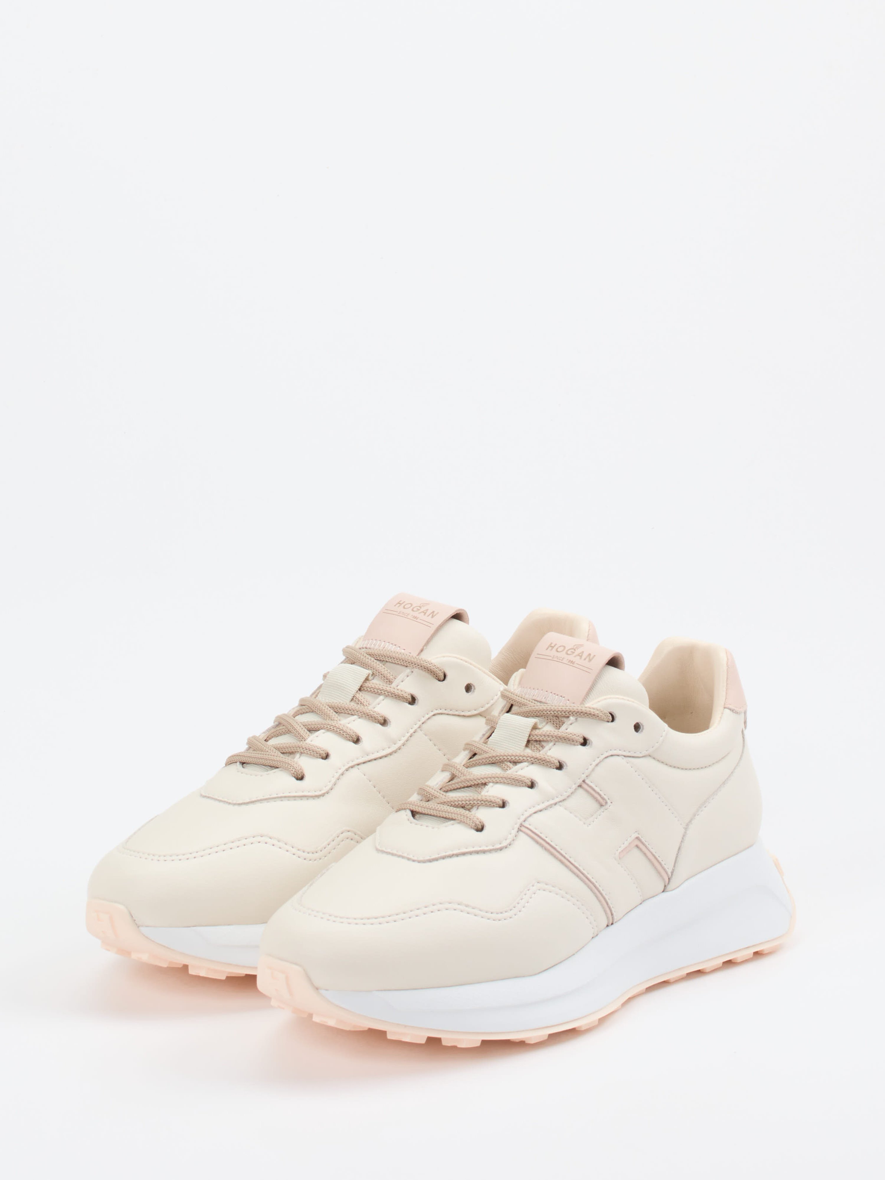 Sneaker weiß 1663735000202