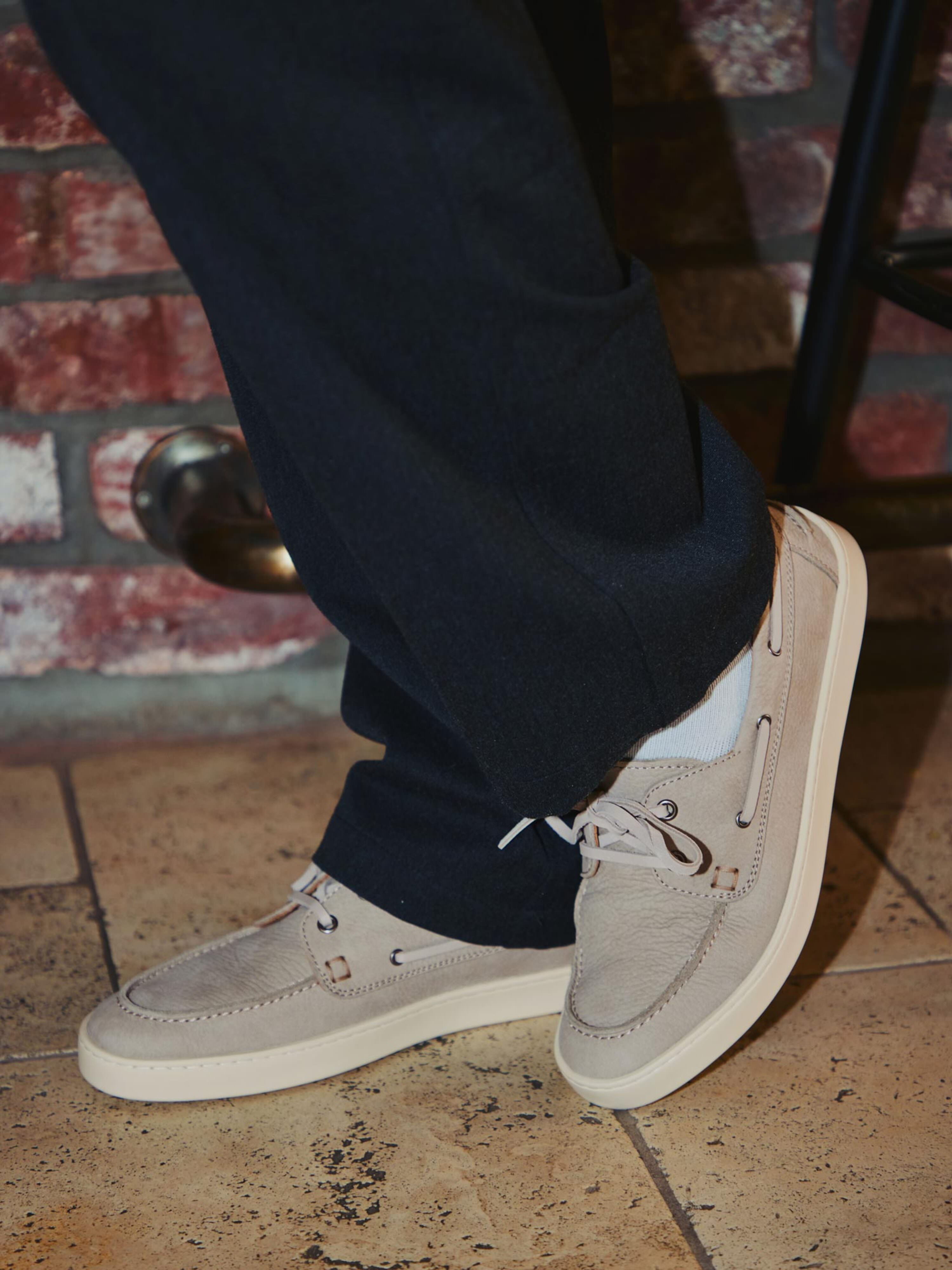 Schnürschuh Yacht beige 4610359002202