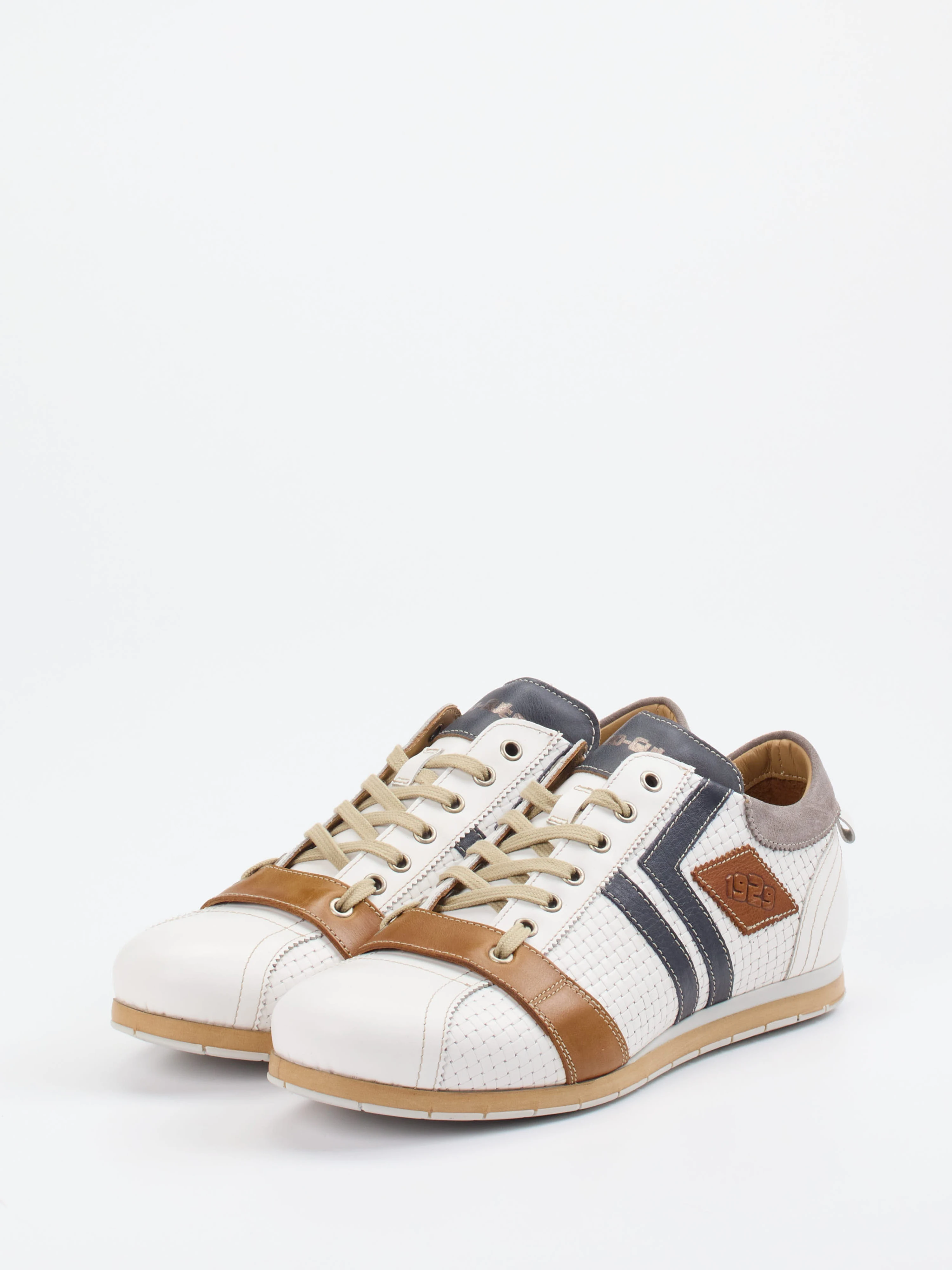 Sneaker weiß 4661729000102