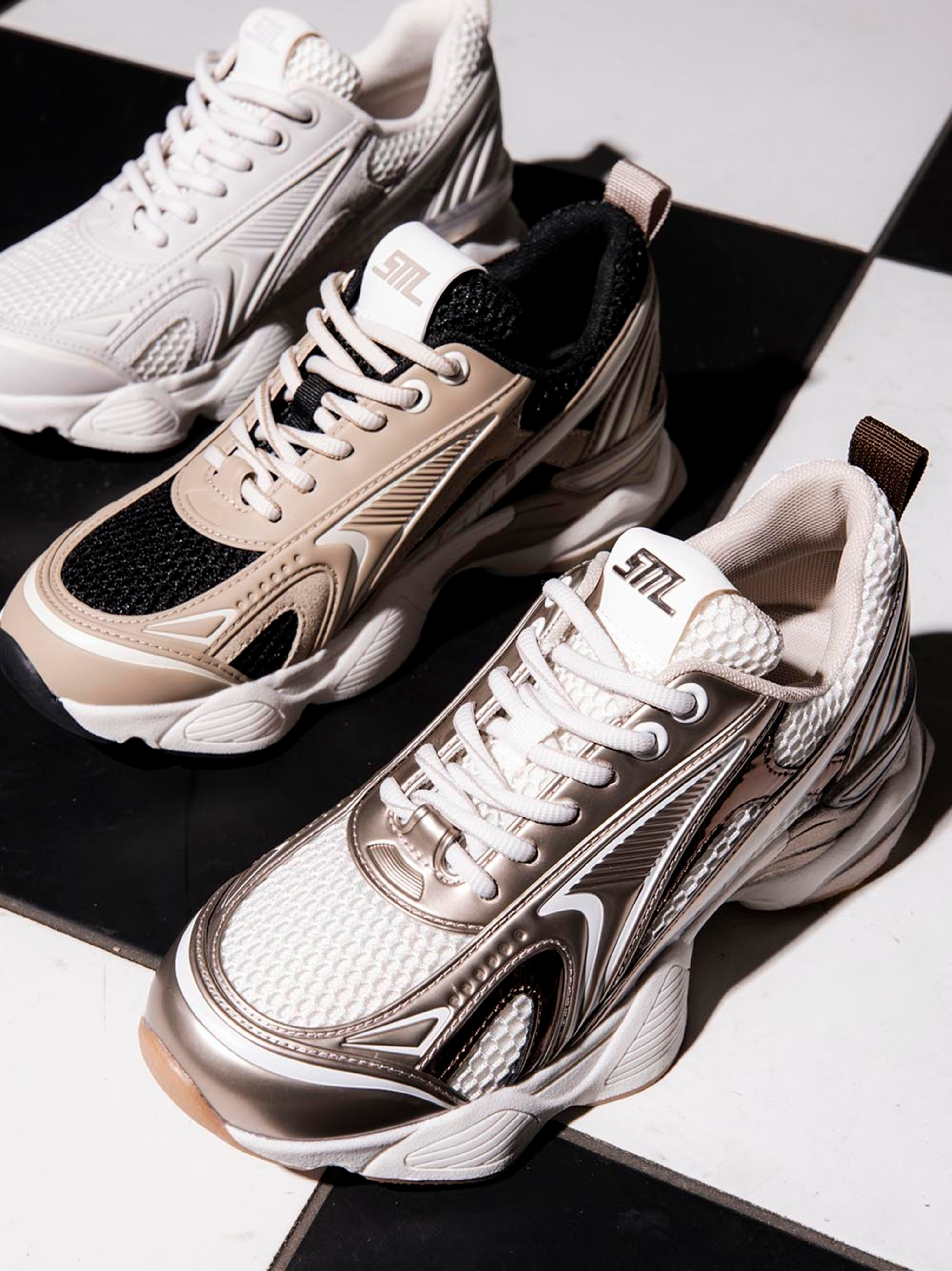 Sneaker beige 1665389000102