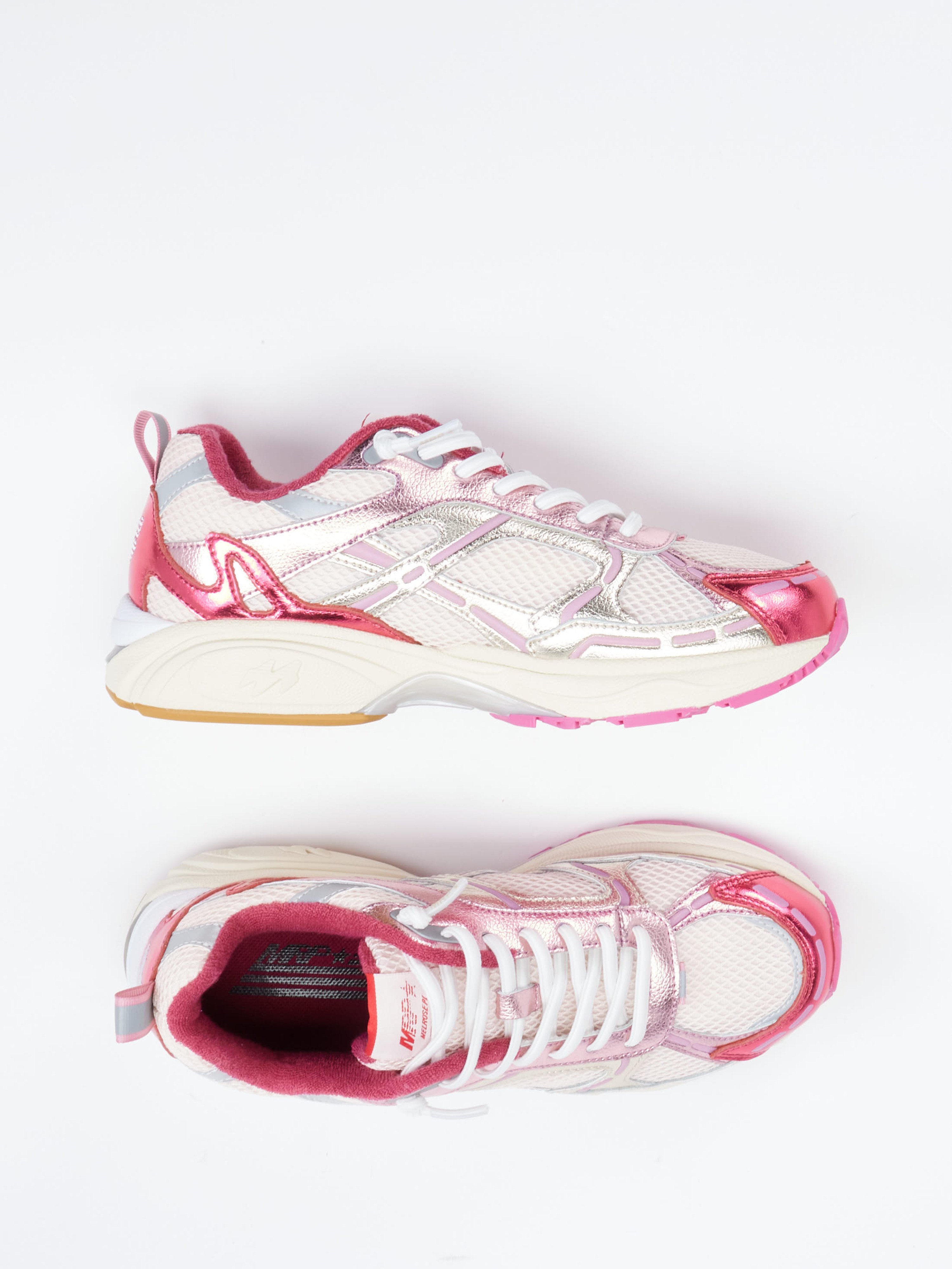 Sneaker rot 1663509001604