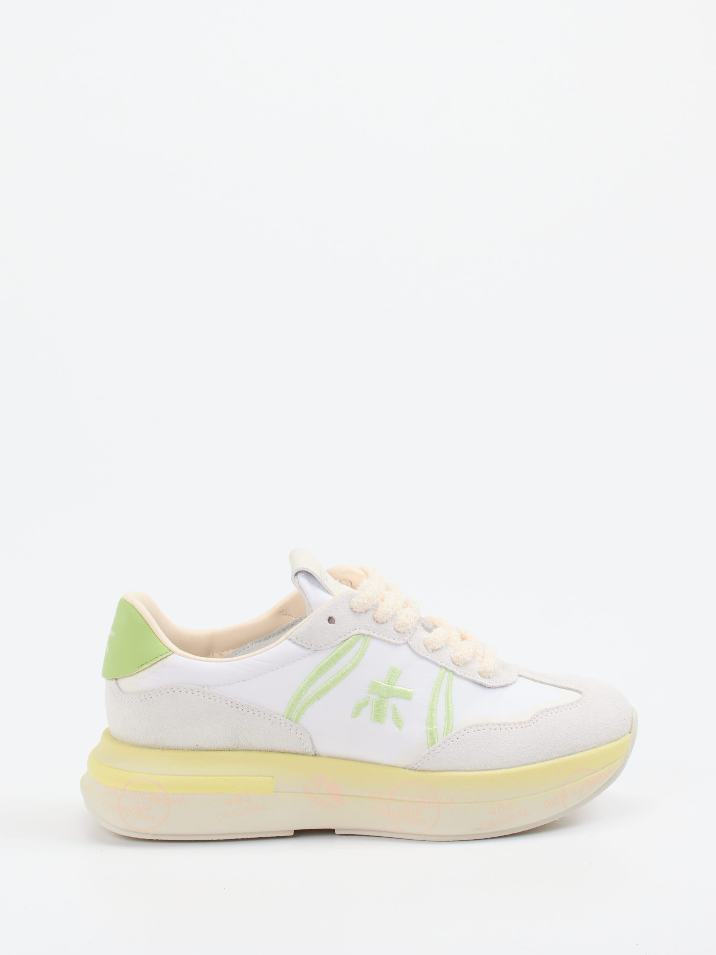 Sneaker Cassie weiß 1663768000101
