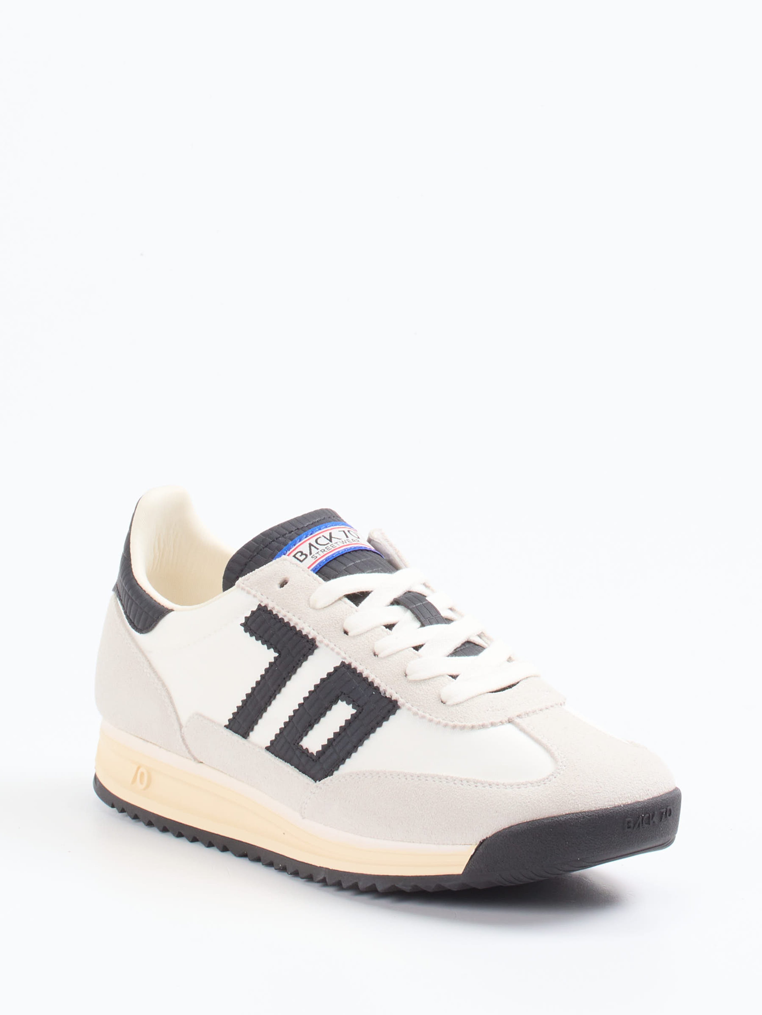 Sneaker Jogger weiß 1663790002606
