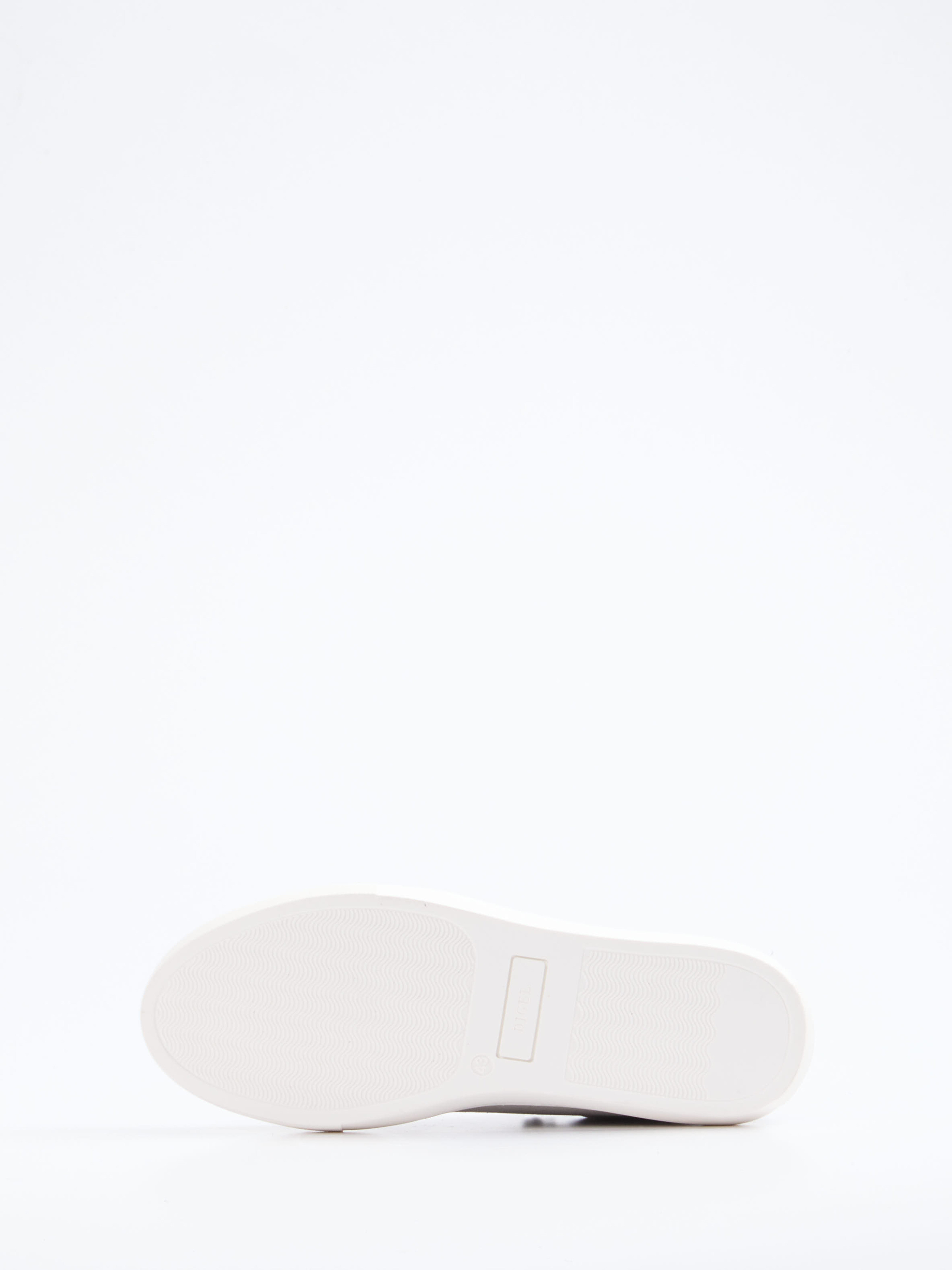 Sneaker grau 4661459031005
