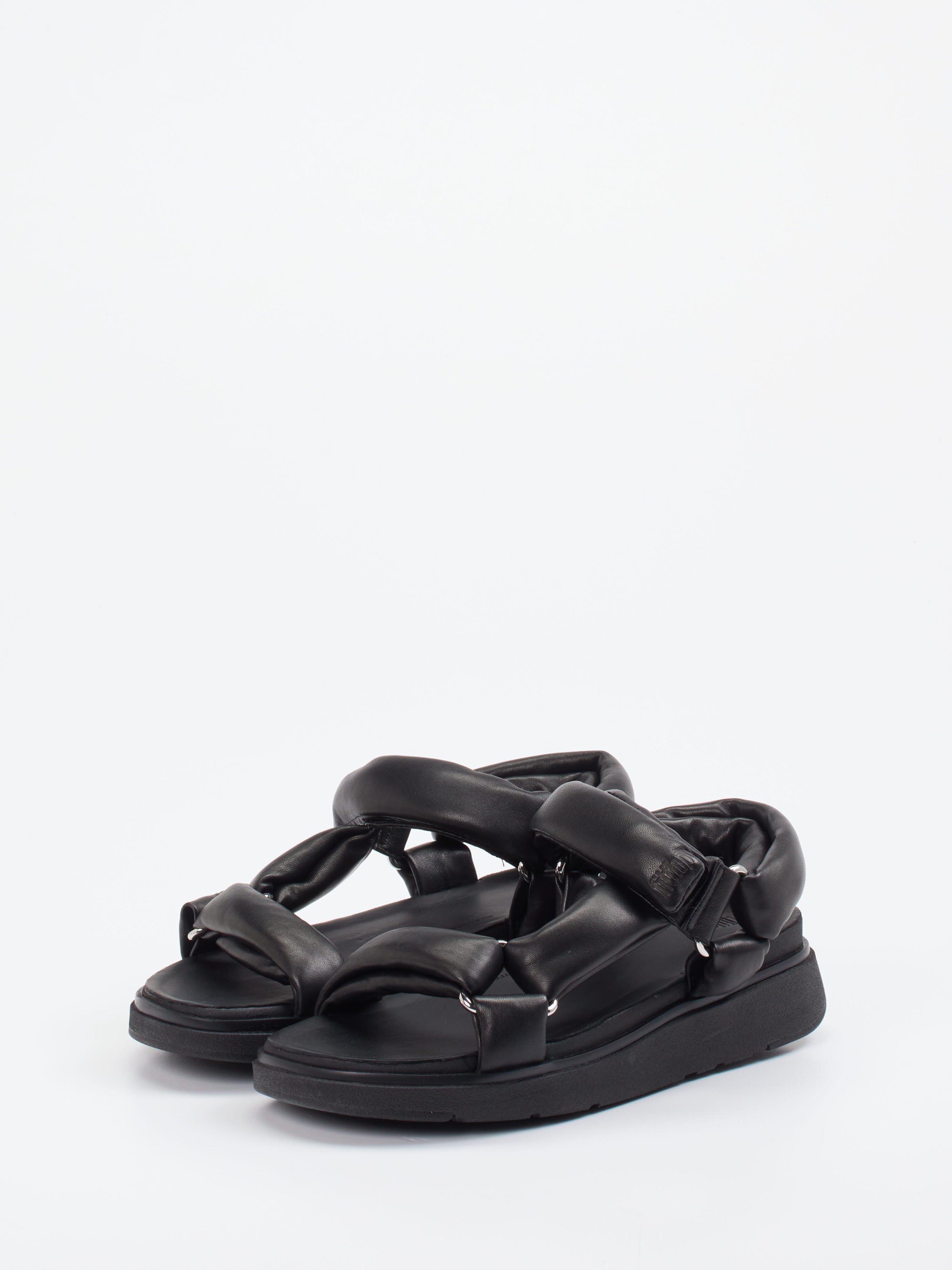 Sandale schwarz 2200009013402