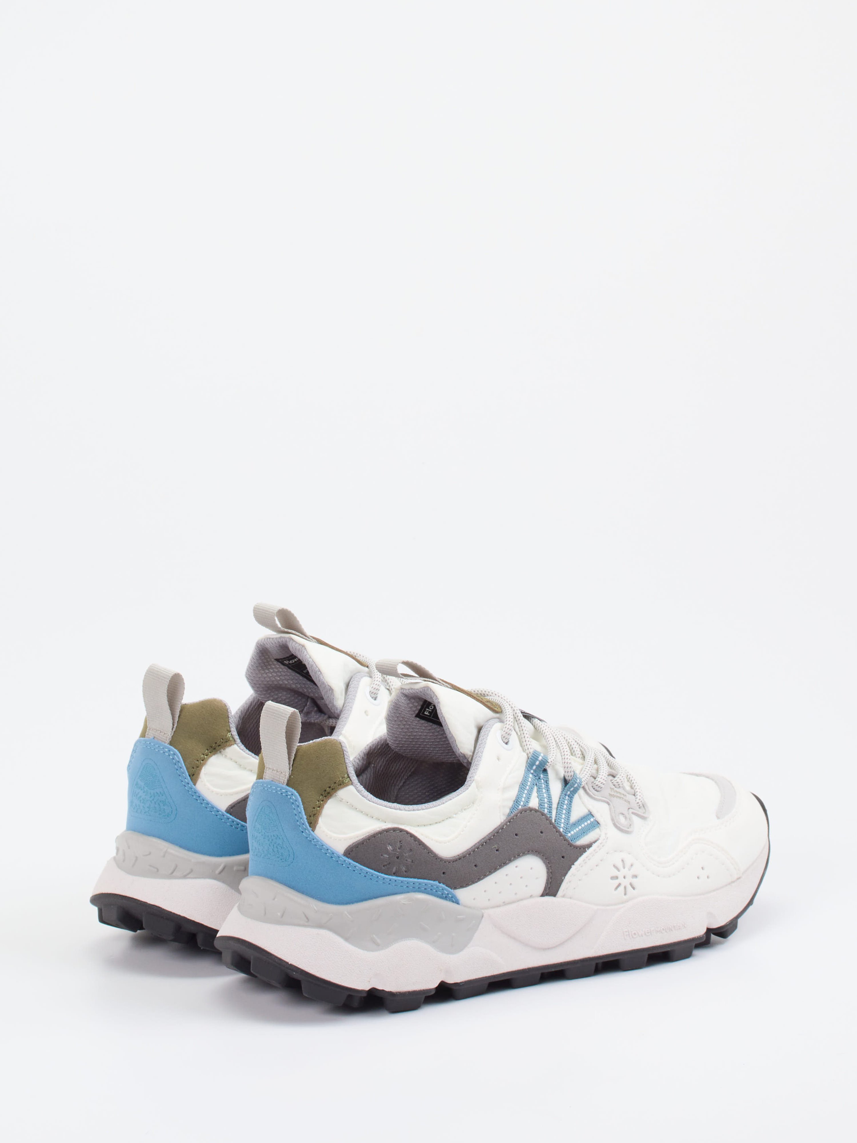 Sneaker weiß 4661794004103