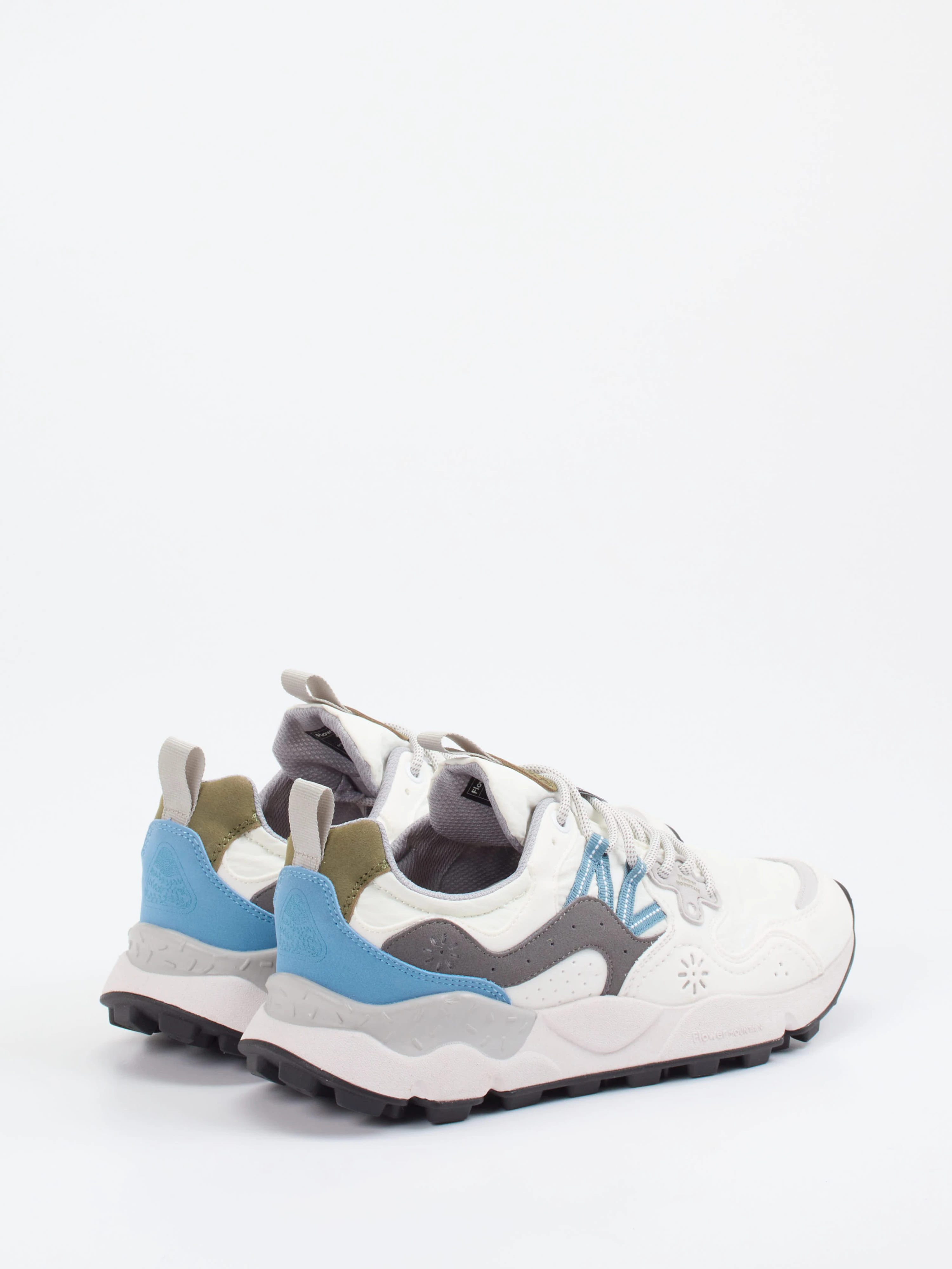 Sneaker weiß 4661794004103
