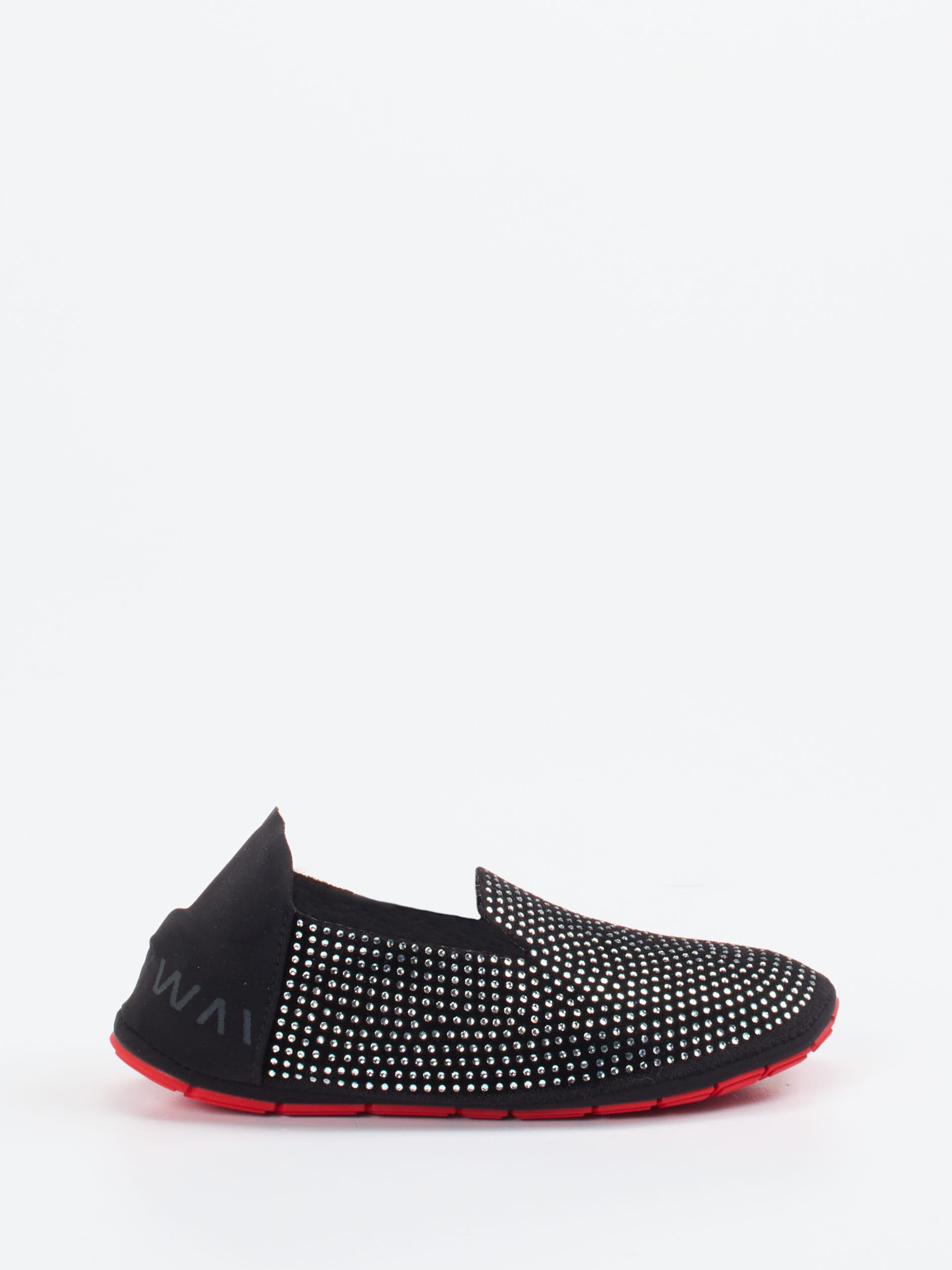 Hausschuh schwarz 7113004000301