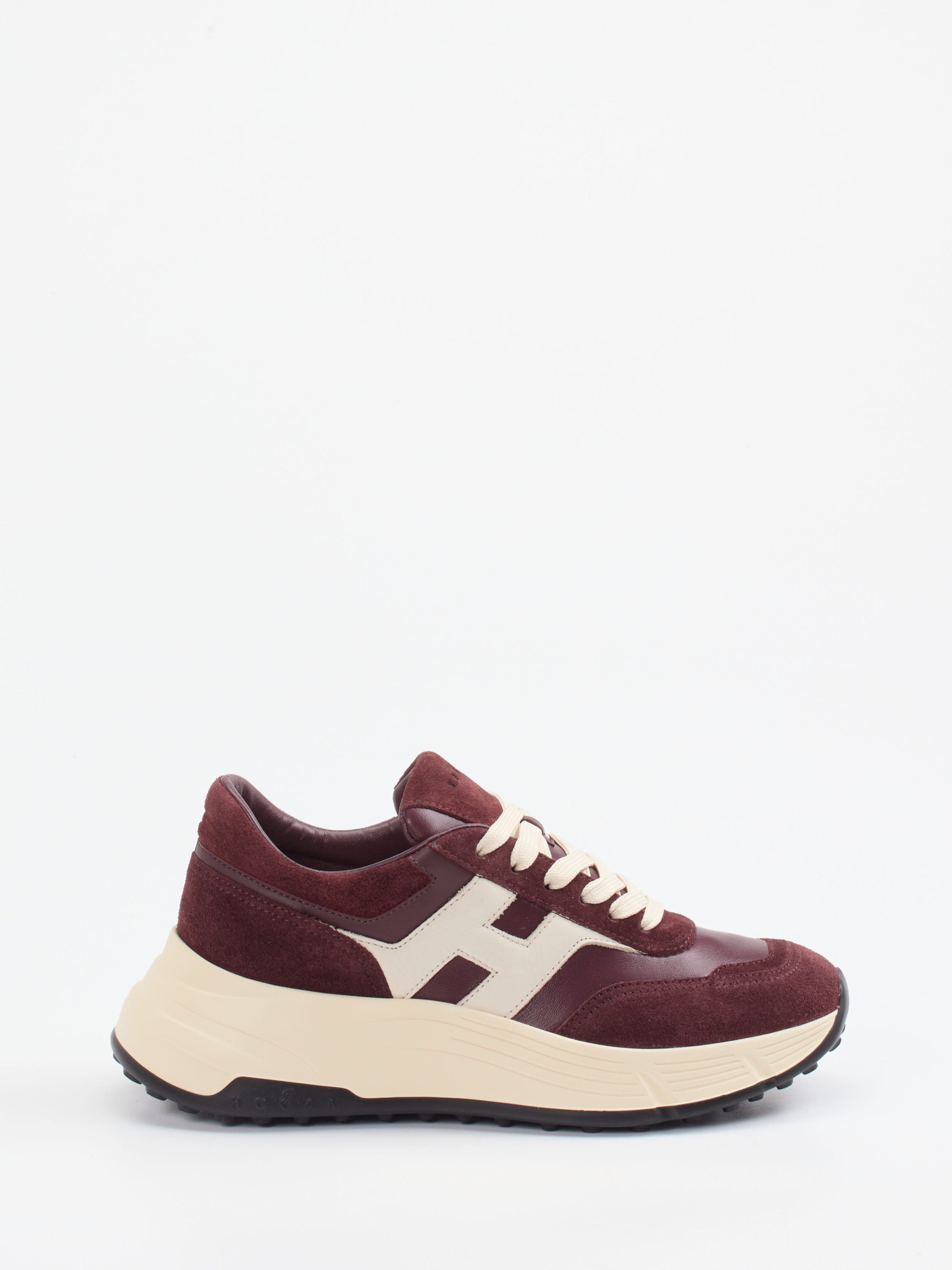 Sneaker rot 1665507000101