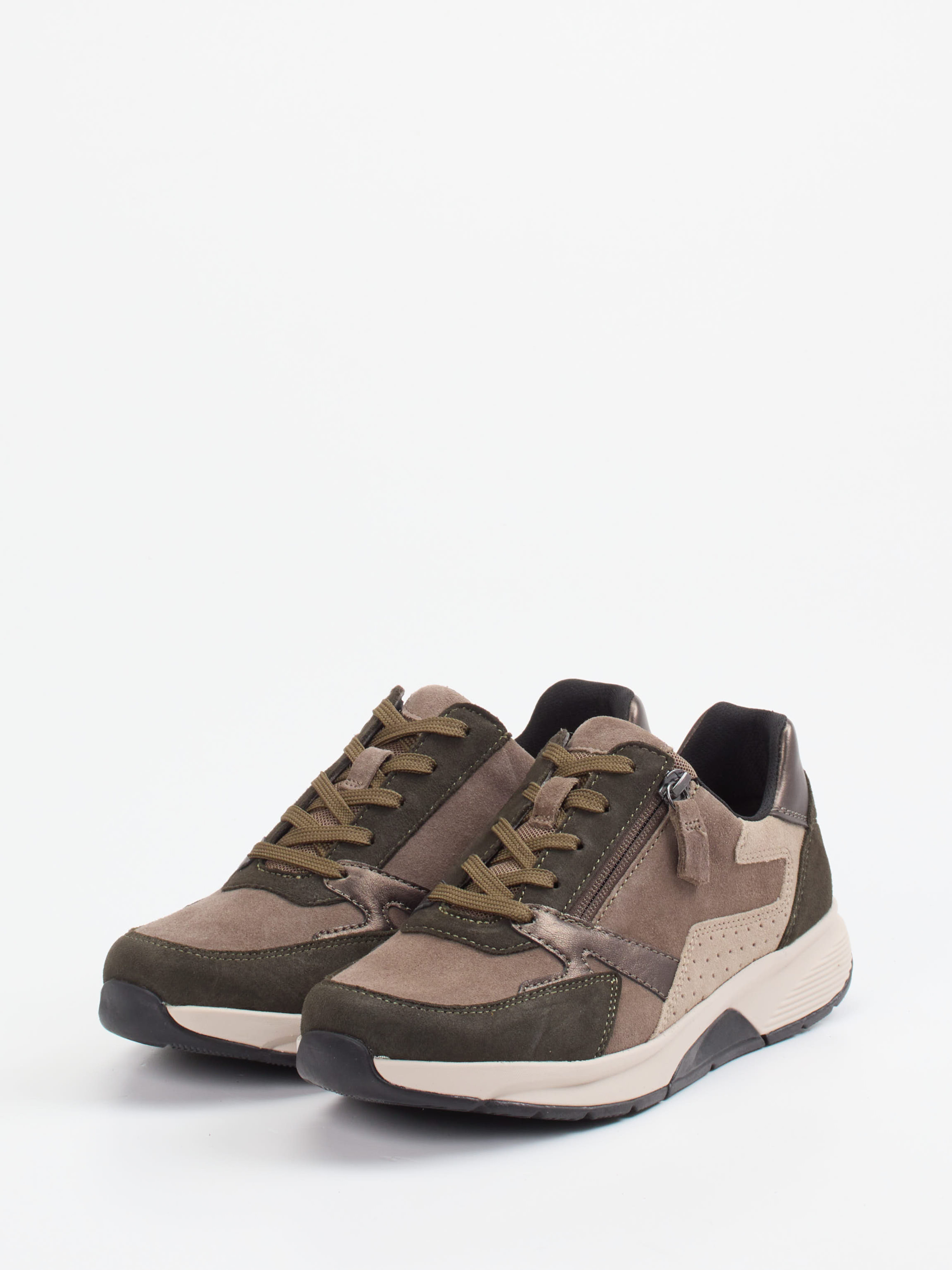 Sneaker