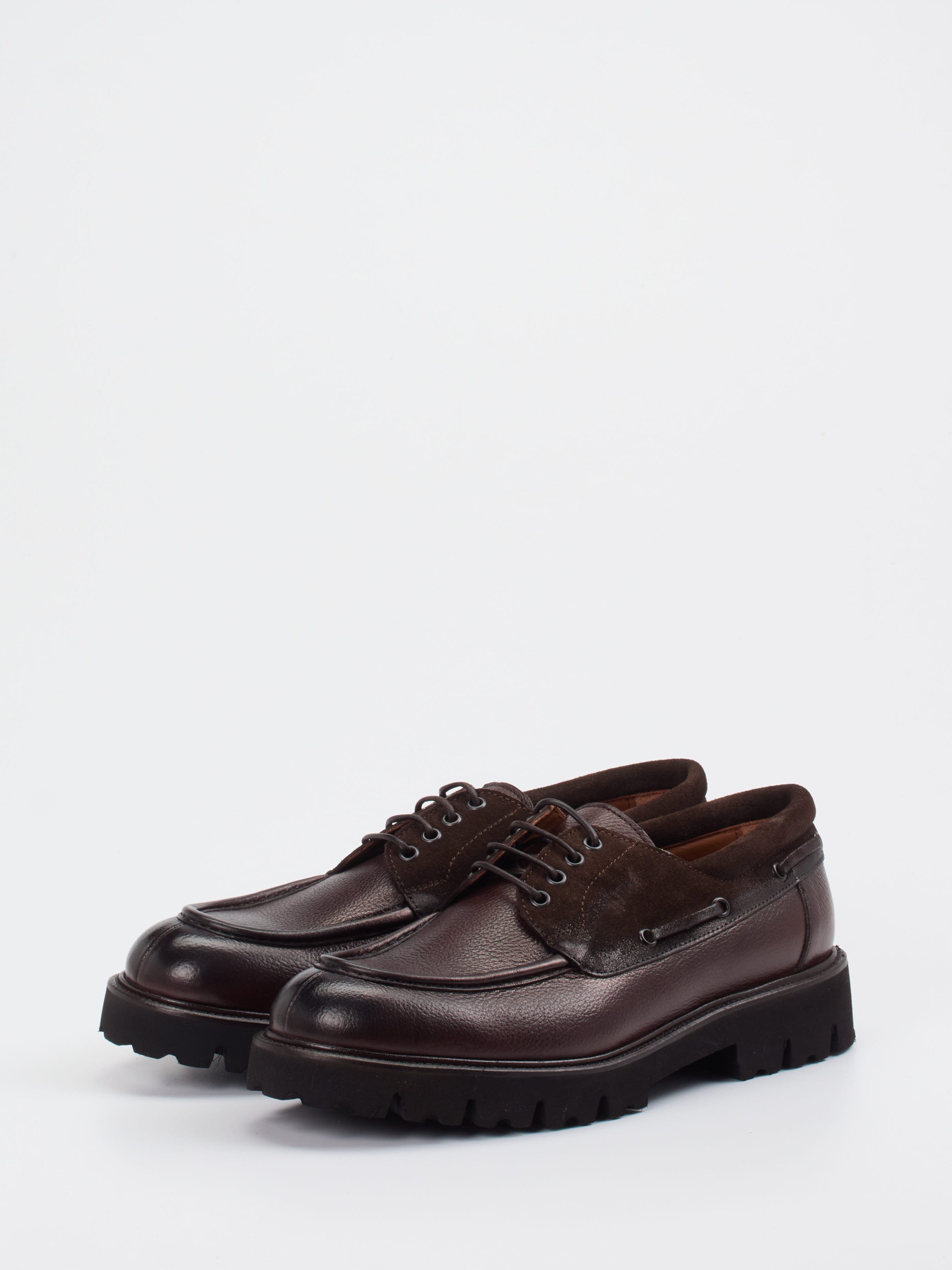 Schnürschuh braun 4610209100402