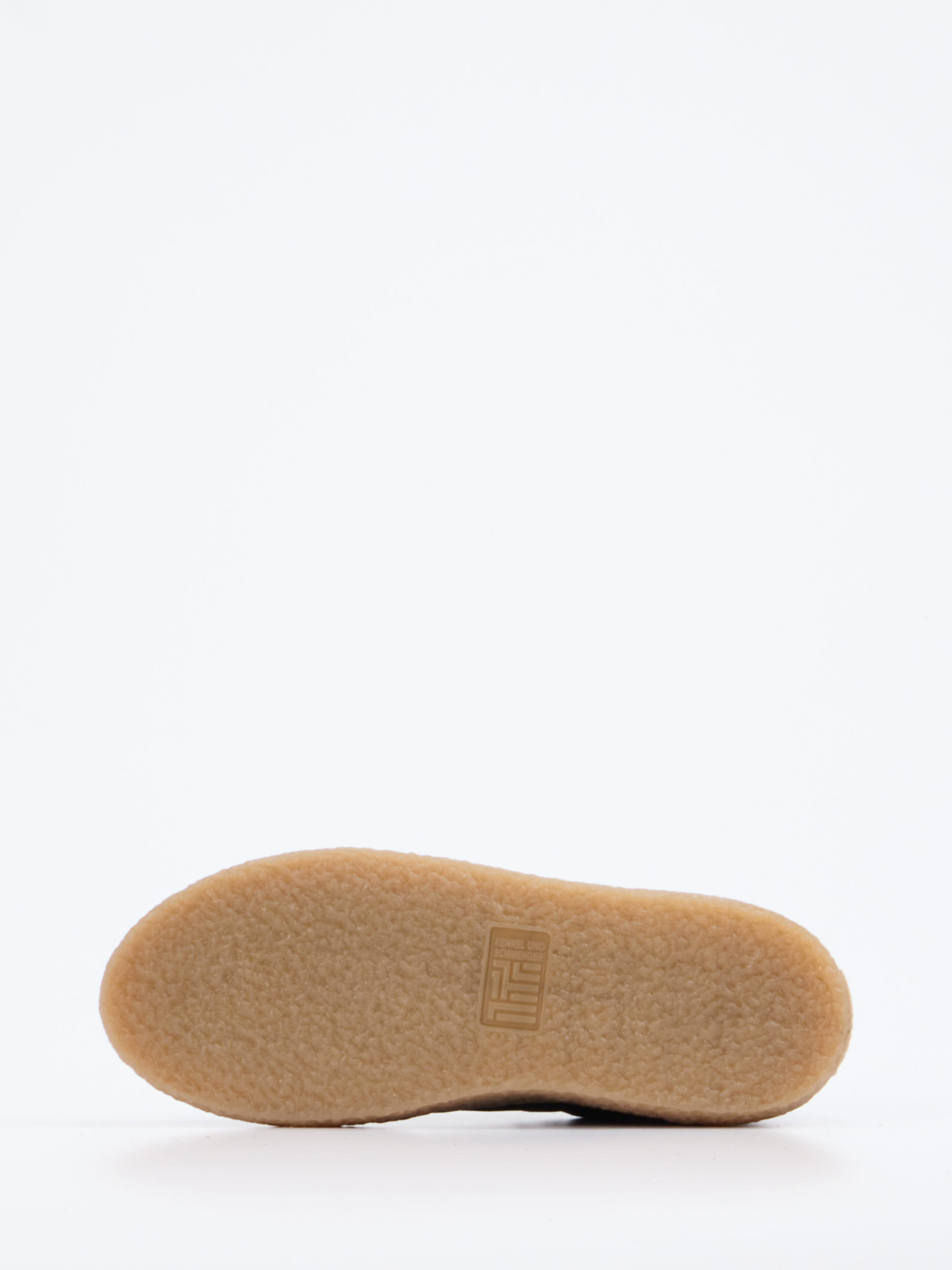Sneaker rot 1661500000405