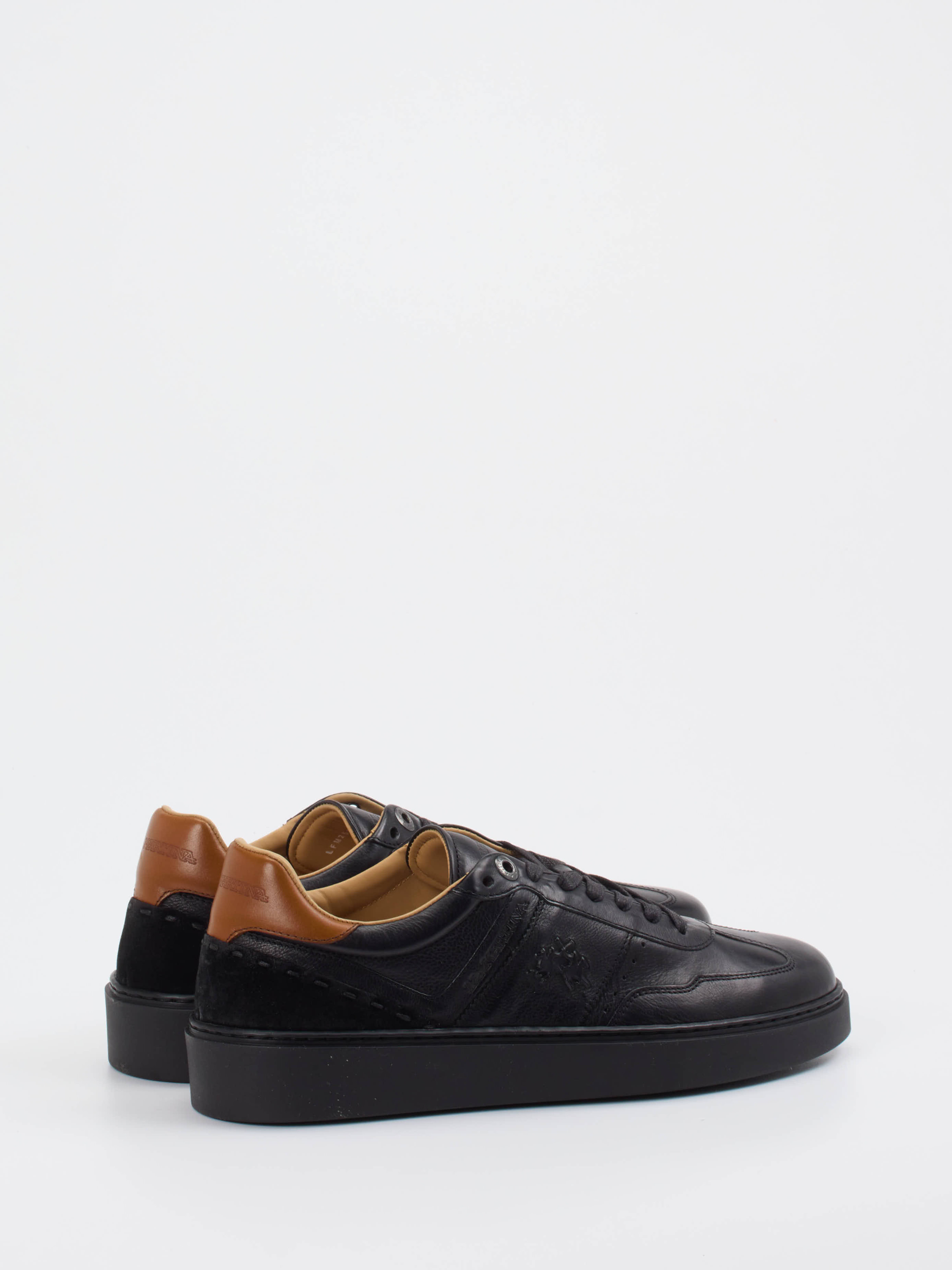 Sneaker schwarz 4661009070103
