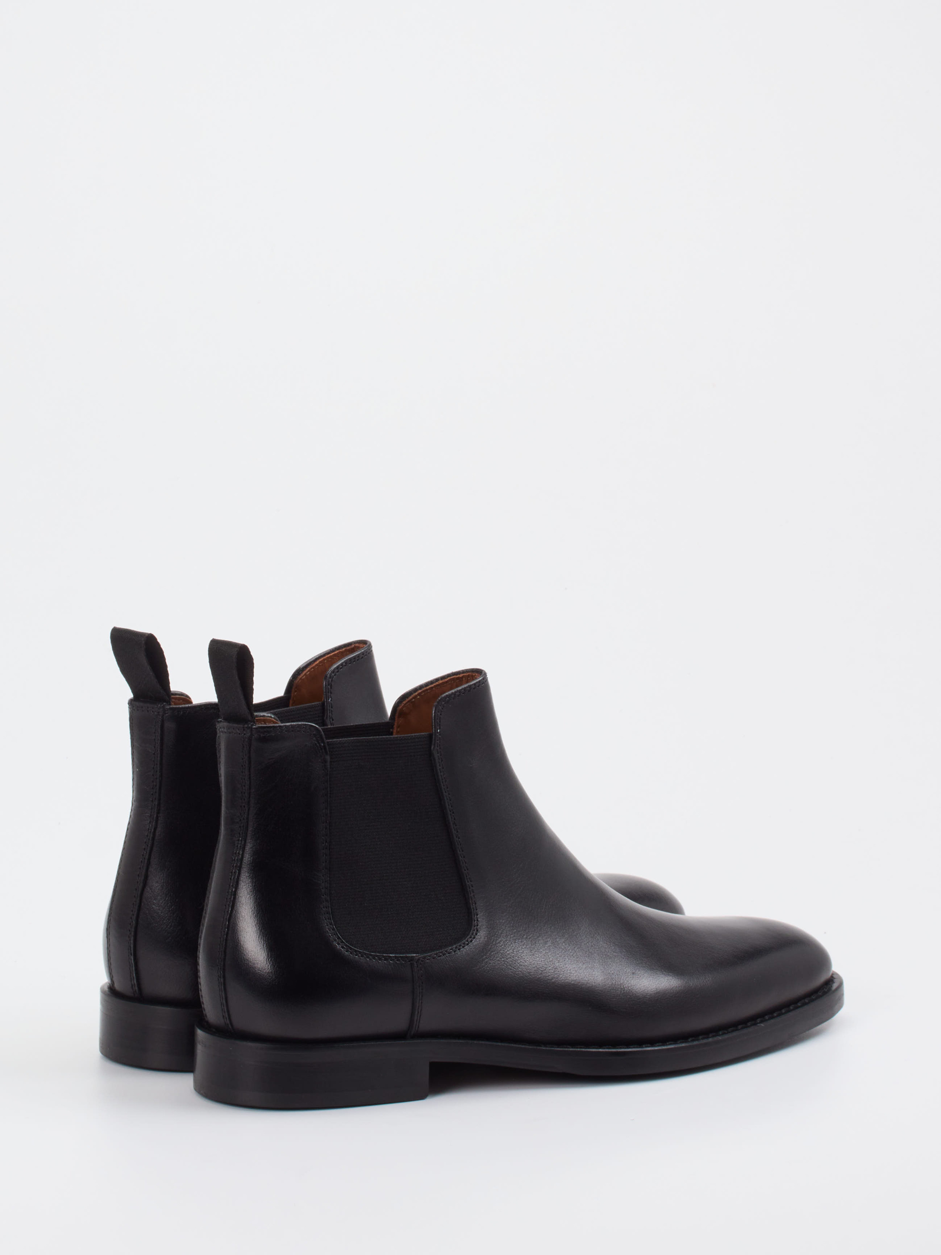 Boot schwarz 4711009024703